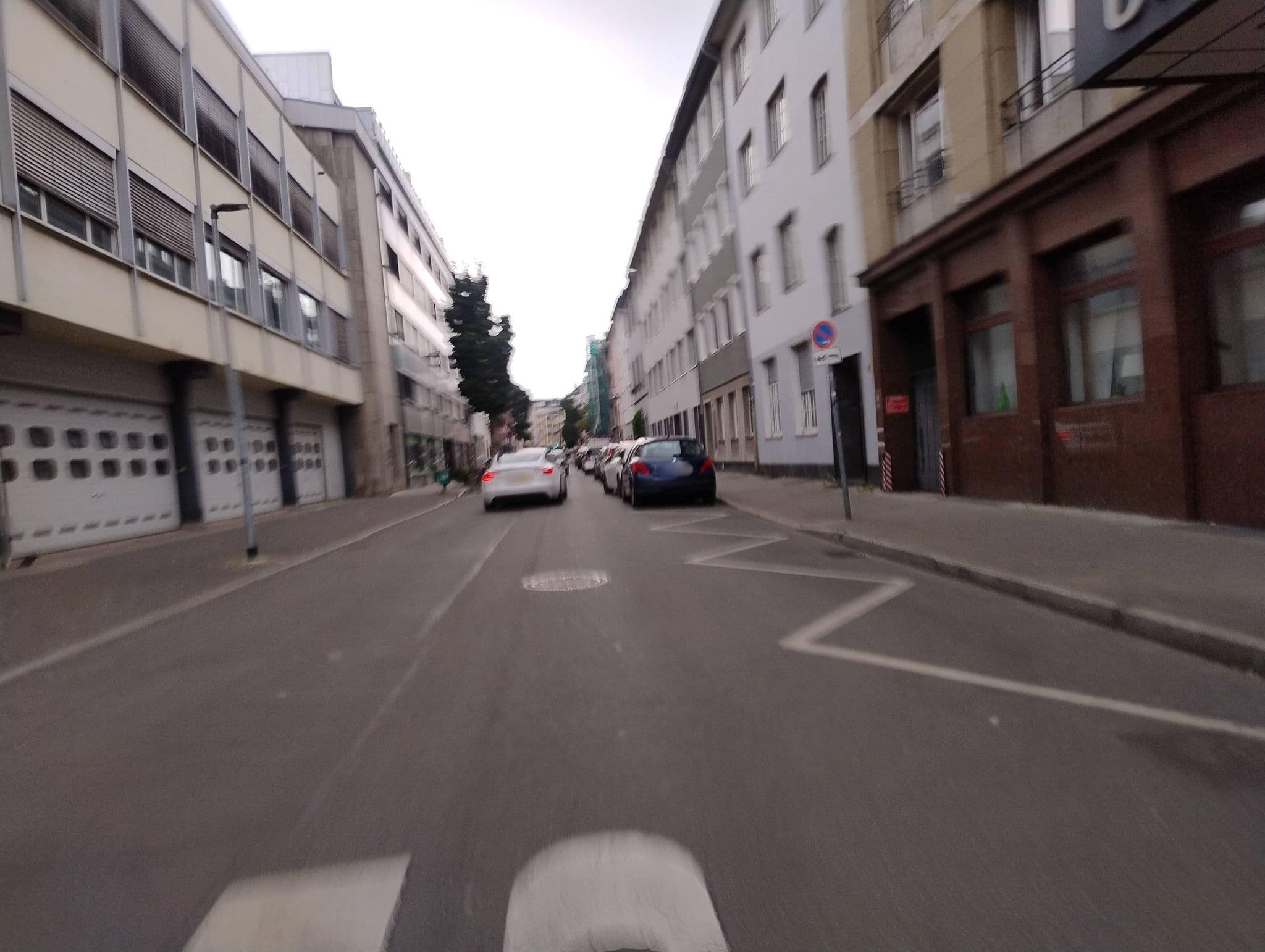 Street view near Trip Inn Hotel Uebachs, Düsseldorf — © polyglot (CC BY-SA · Mapillary)