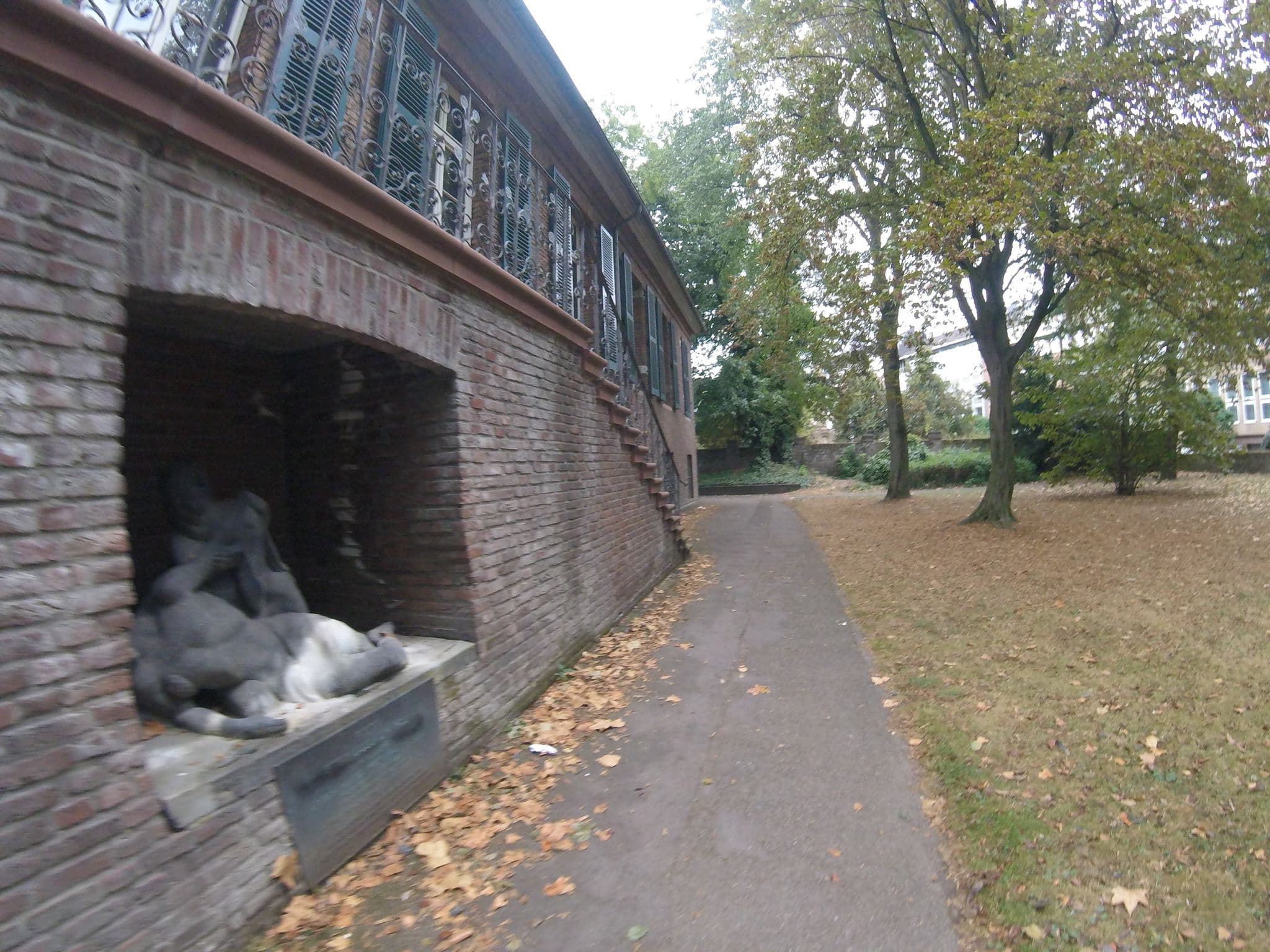 Street view near Boutique-Hotel Orangerie, Düsseldorf — © chuck (CC BY-SA · Mapillary)