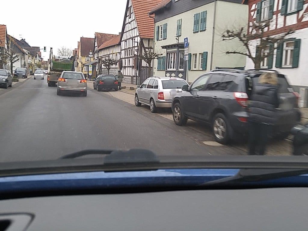 Street view near Landhotel Solmser Hof GbR, Echzell — © scg1176 (CC BY-SA · Mapillary)