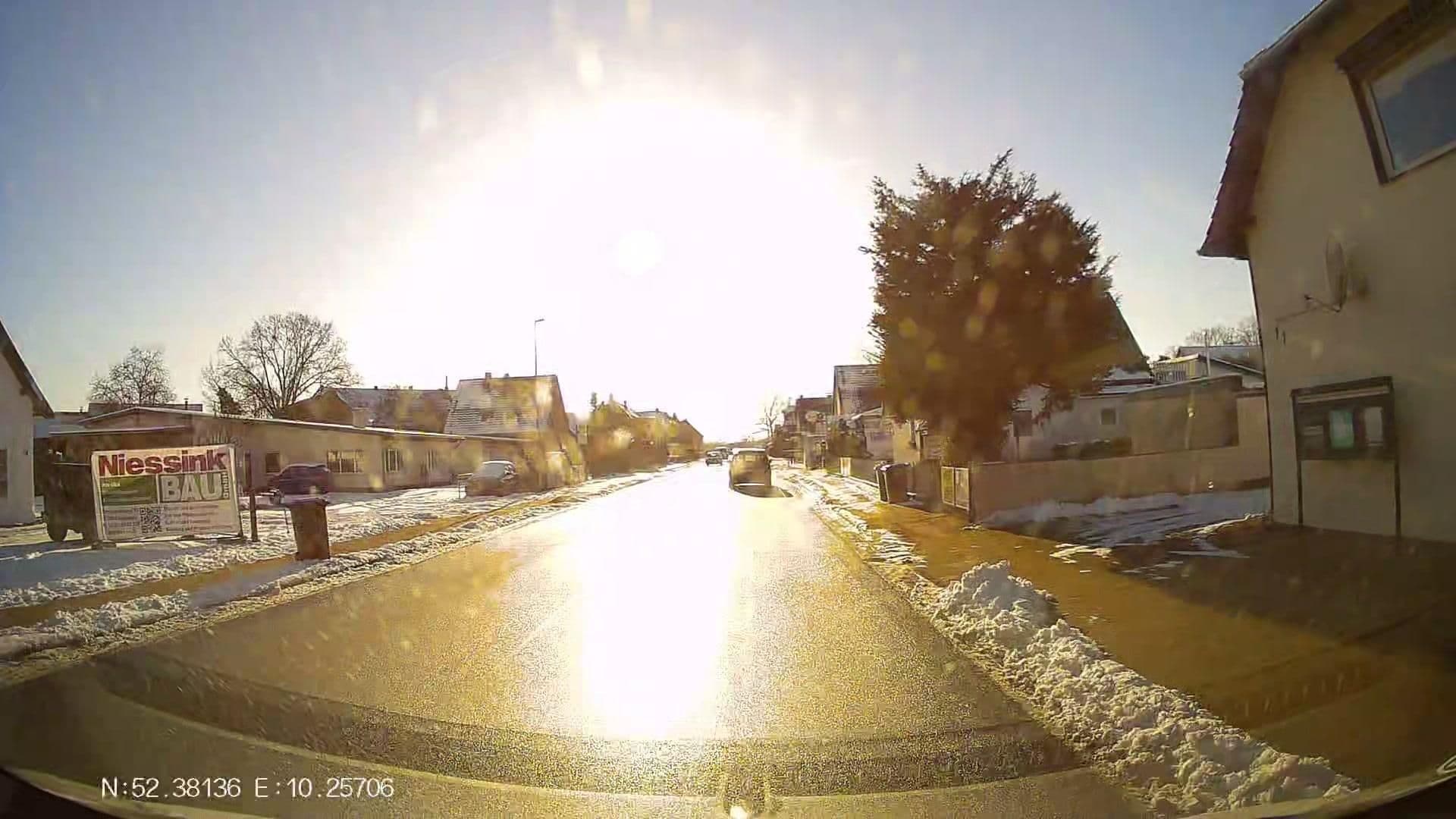 Street view near Edemissener Gästezimmer, Edemissen — © Hightower- (CC BY-SA · Mapillary)