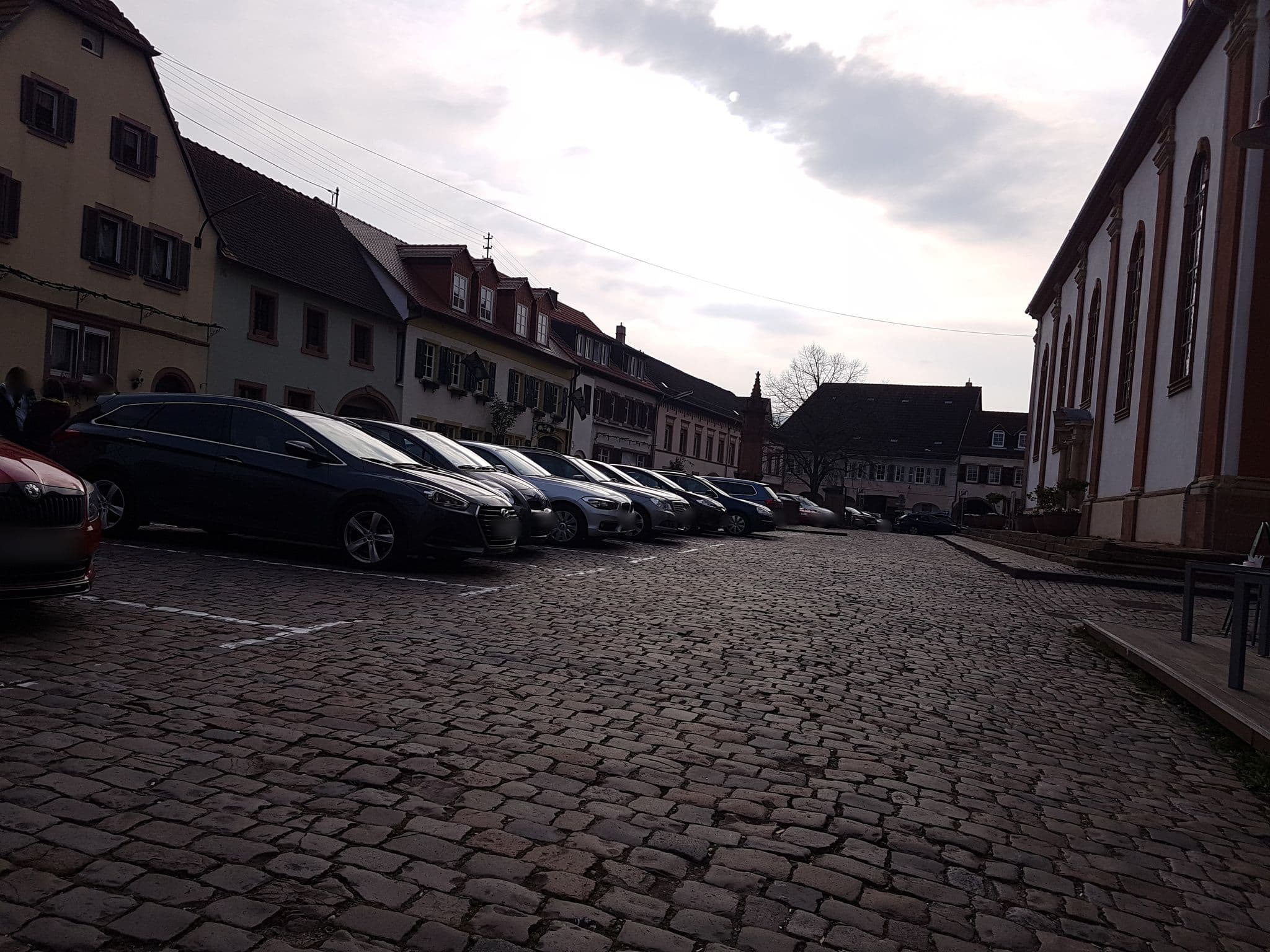 Street view near Ludwigs Edenkoben, Edenkoben — © changchun1 (CC BY-SA · Mapillary)