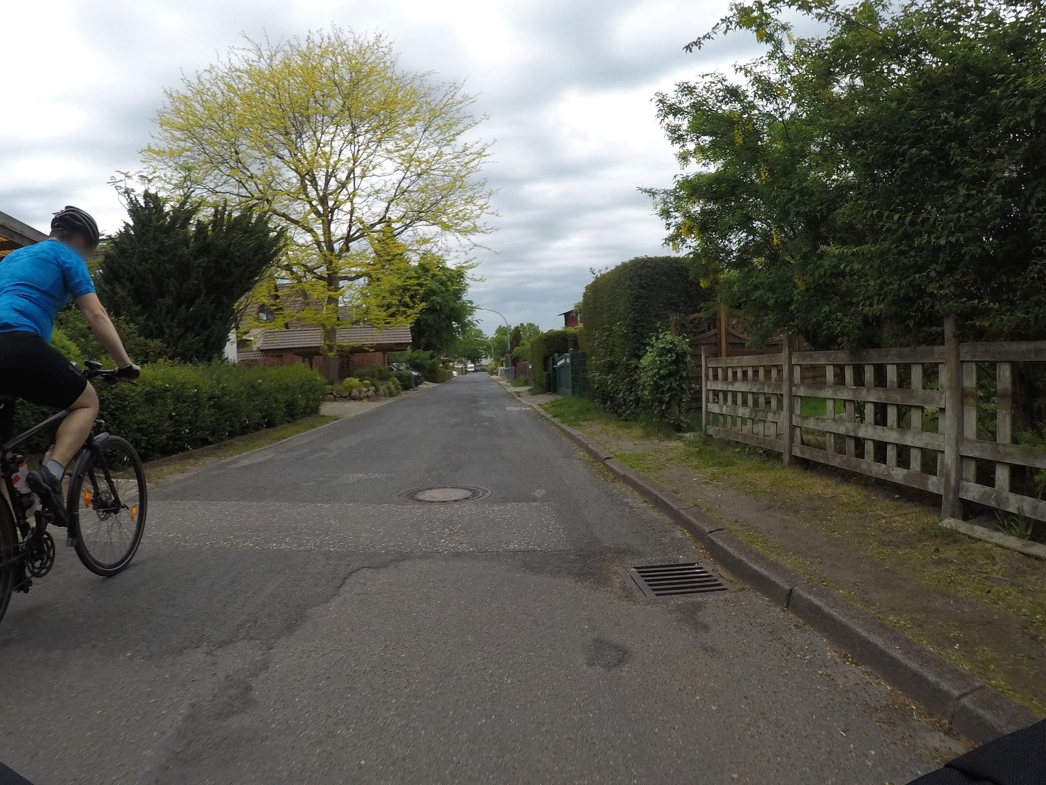 Street view near Bel Air, Norderstedt — © veloroute_hamburg (CC BY-SA · Mapillary)