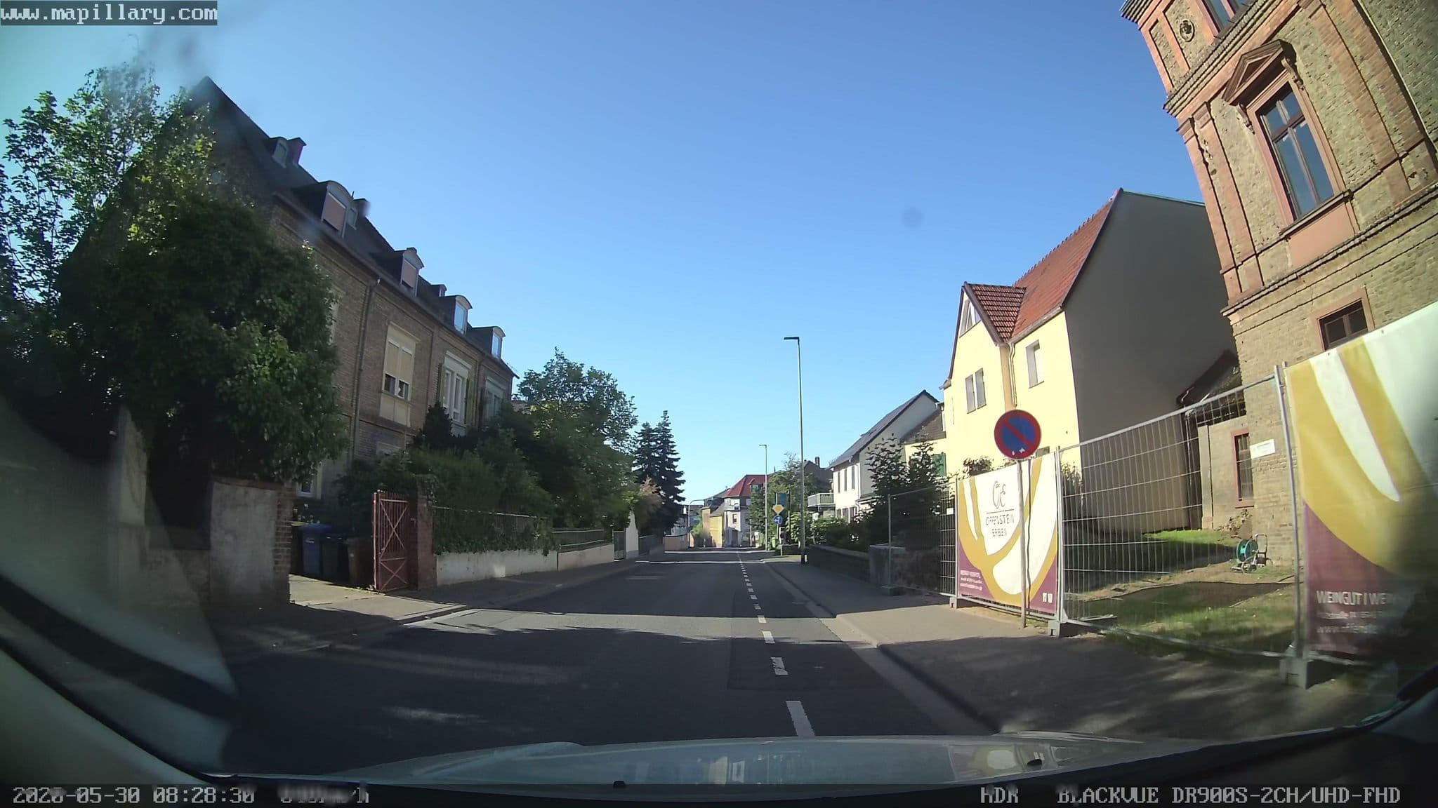 Street view near Weinhotel OFFENSTEIN ERBEN, Weinvilla, Eltville — © mapcreator (CC BY-SA · Mapillary)