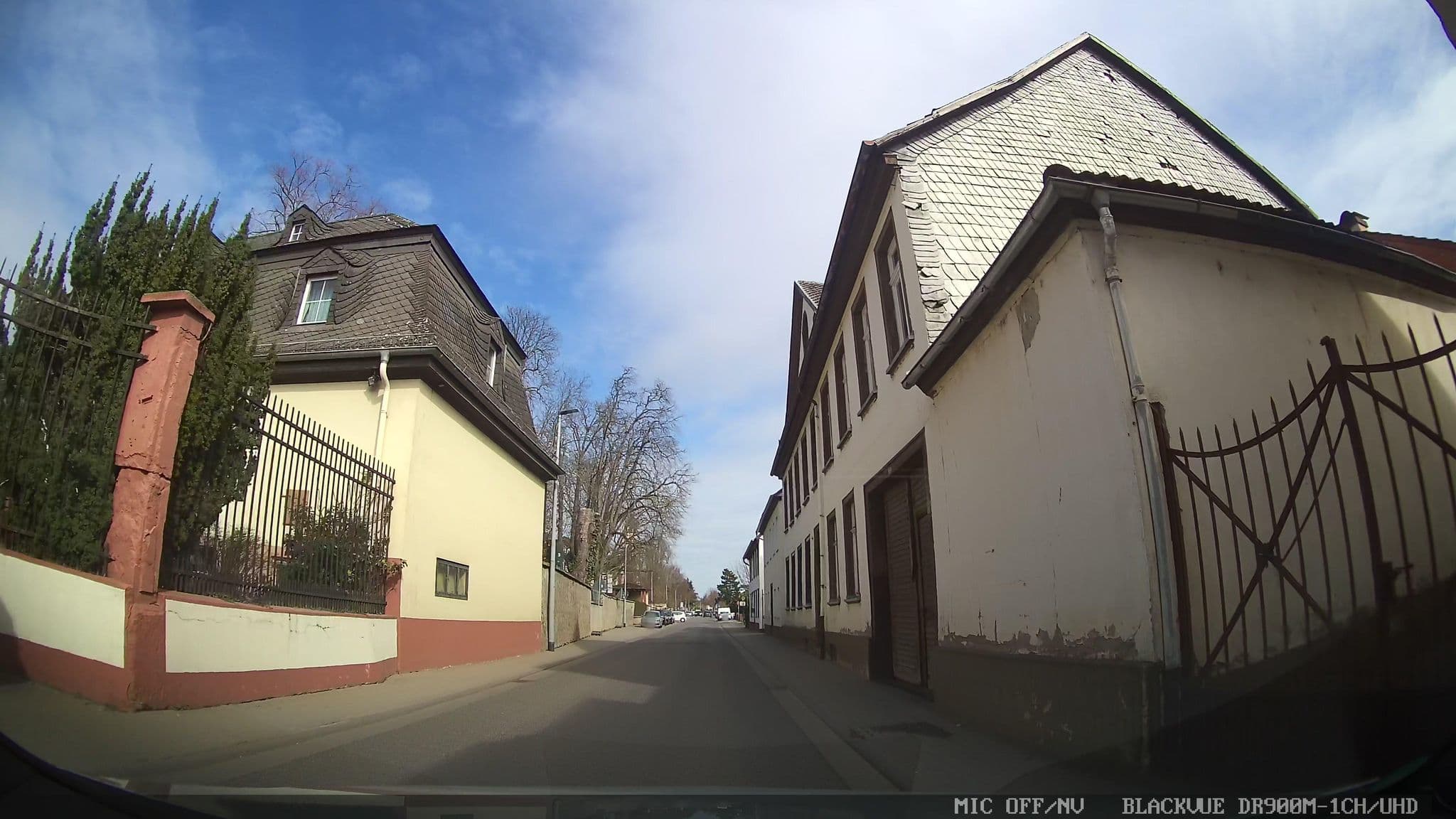 Street view near Hotel Tillmanns, Eltville — © chuck (CC BY-SA · Mapillary)