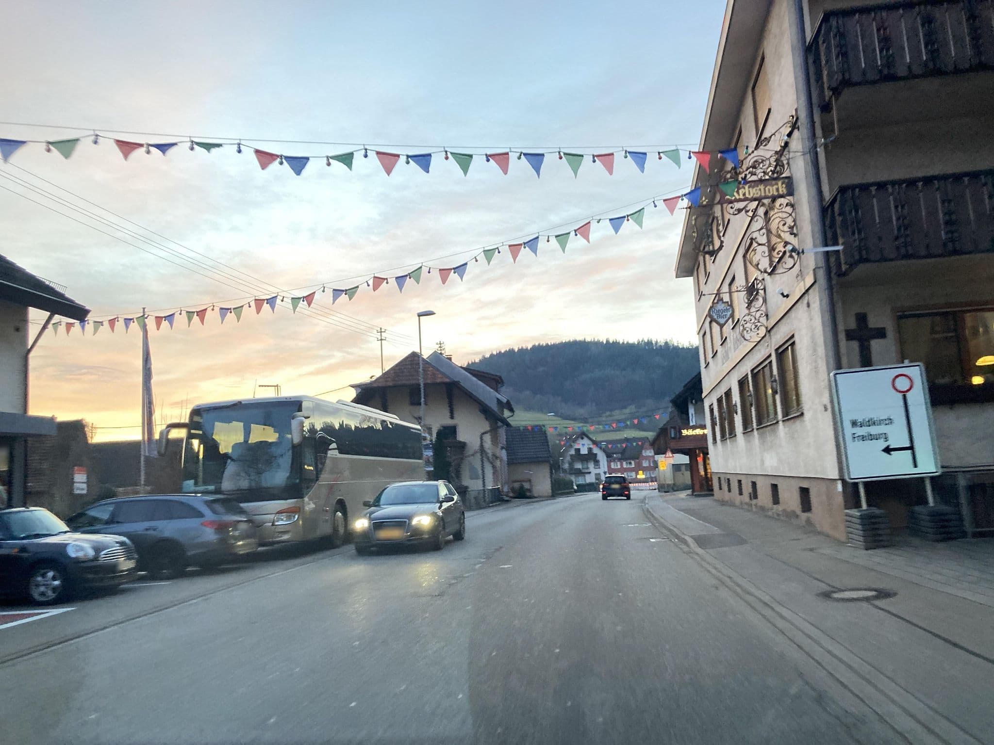 Street view near Gasthof Rebstock - Renate Wahl-Schindler, Elzach — © tasmaniadevil (CC BY-SA · Mapillary)