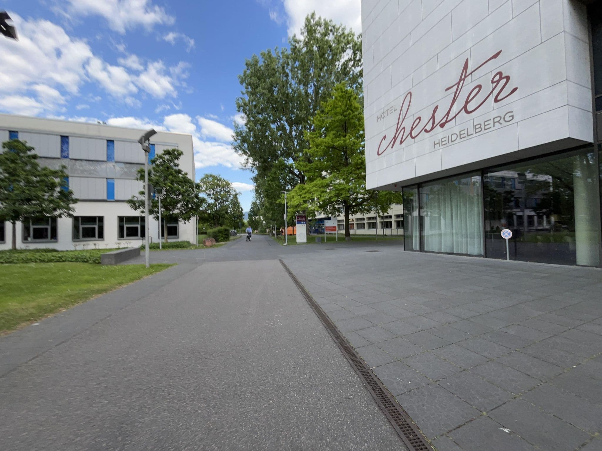 Street view near Chester Hotel Heidelberg, Eppelheim — © hdvalentin (CC BY-SA · Mapillary)