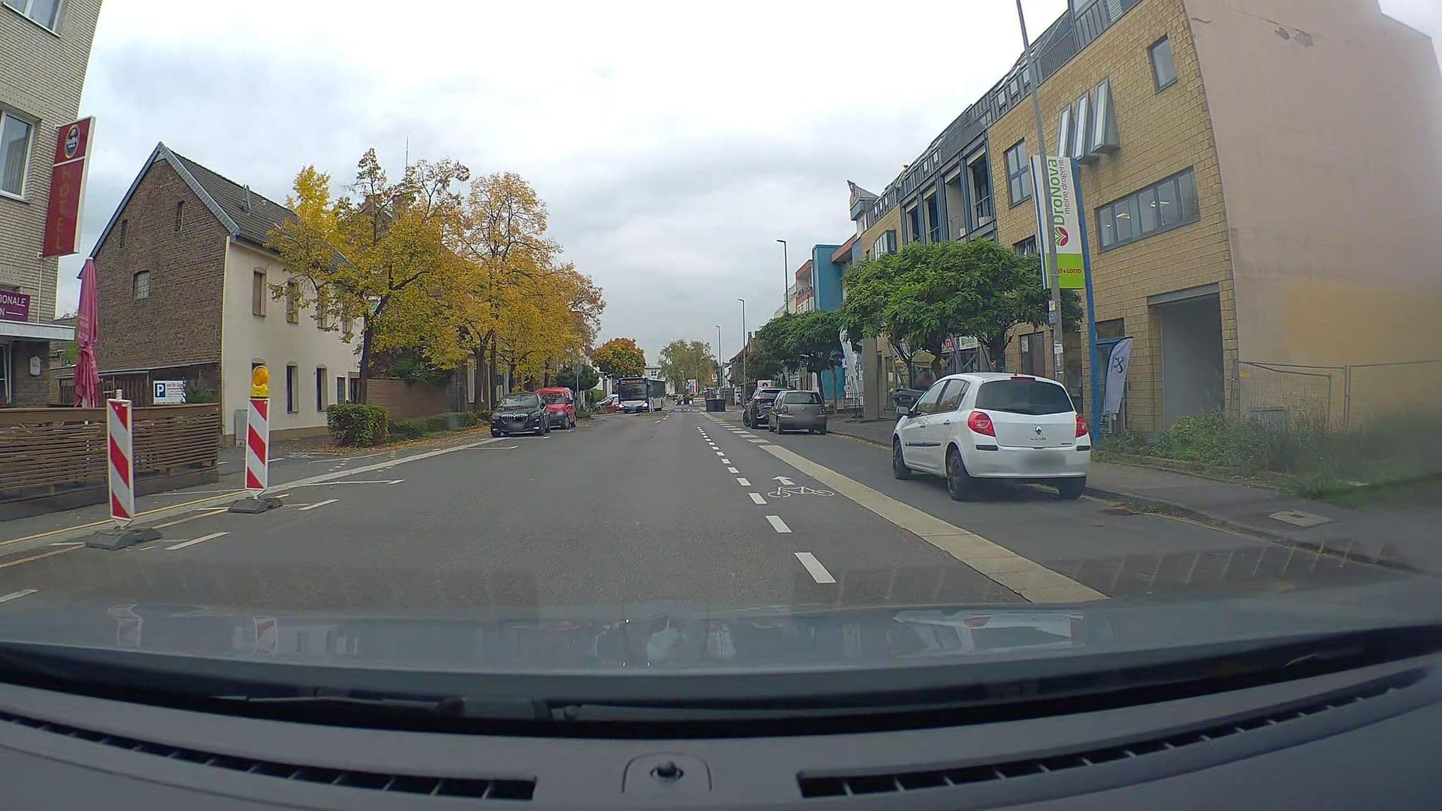Street view near Haus Germania - Hotel und Restaurant, Erftstadt — © poxonline (CC BY-SA · Mapillary)