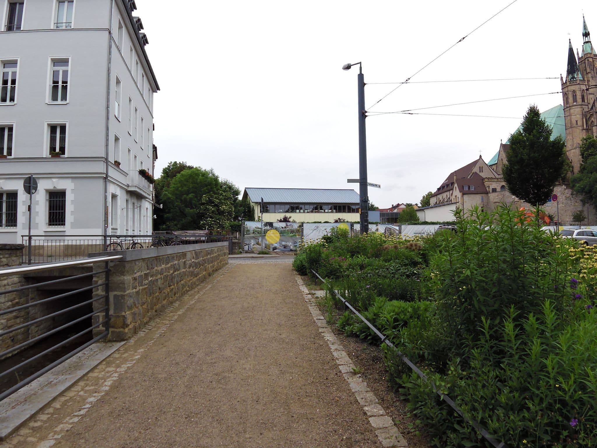 Street view near Ferienapartments Fischerwiege, Erfurt — © zoegglmeyr (CC BY-SA · Mapillary)