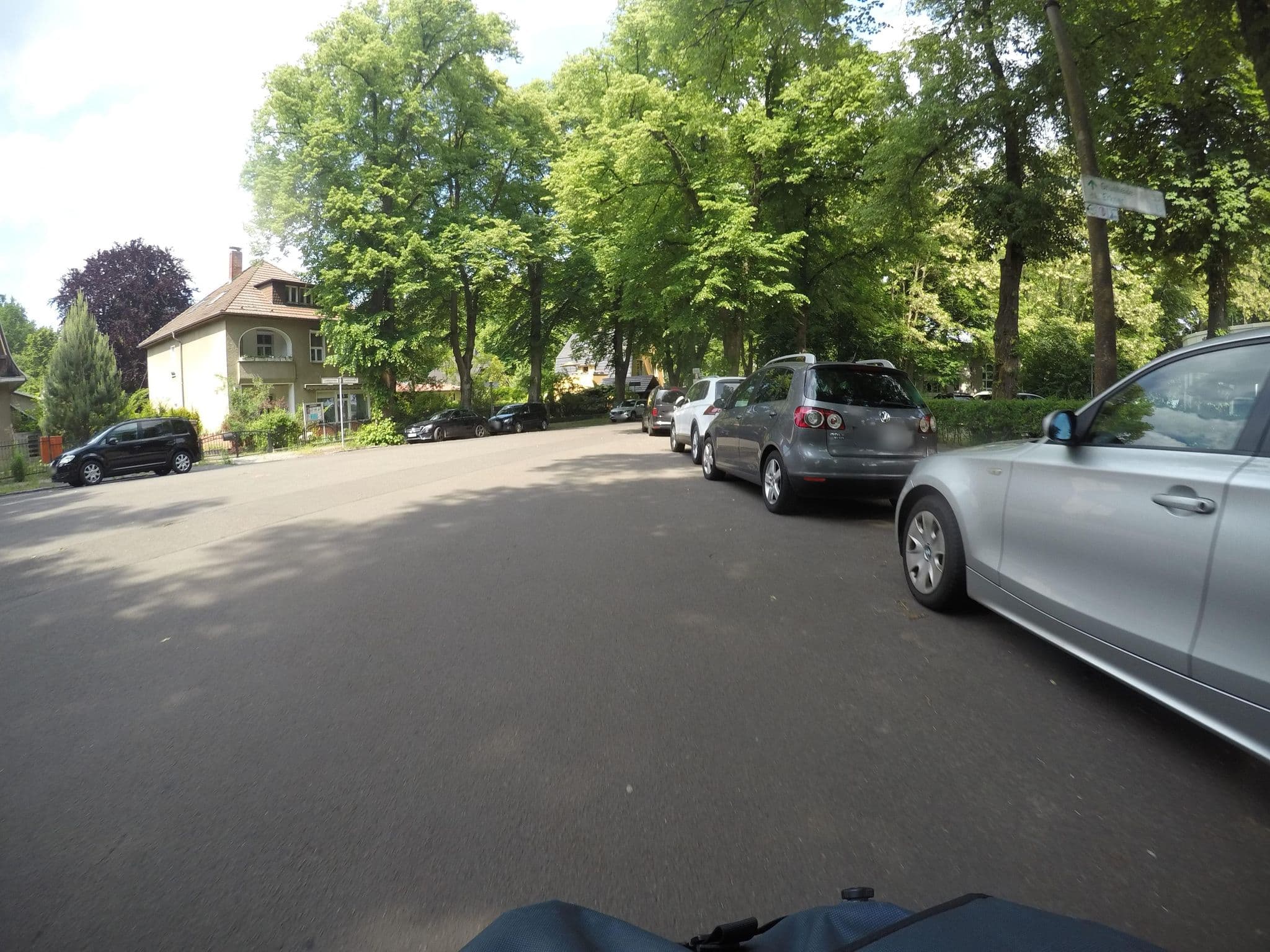 Street view near DämeritzSeehotel, Erkner — © mfa (CC BY-SA · Mapillary)