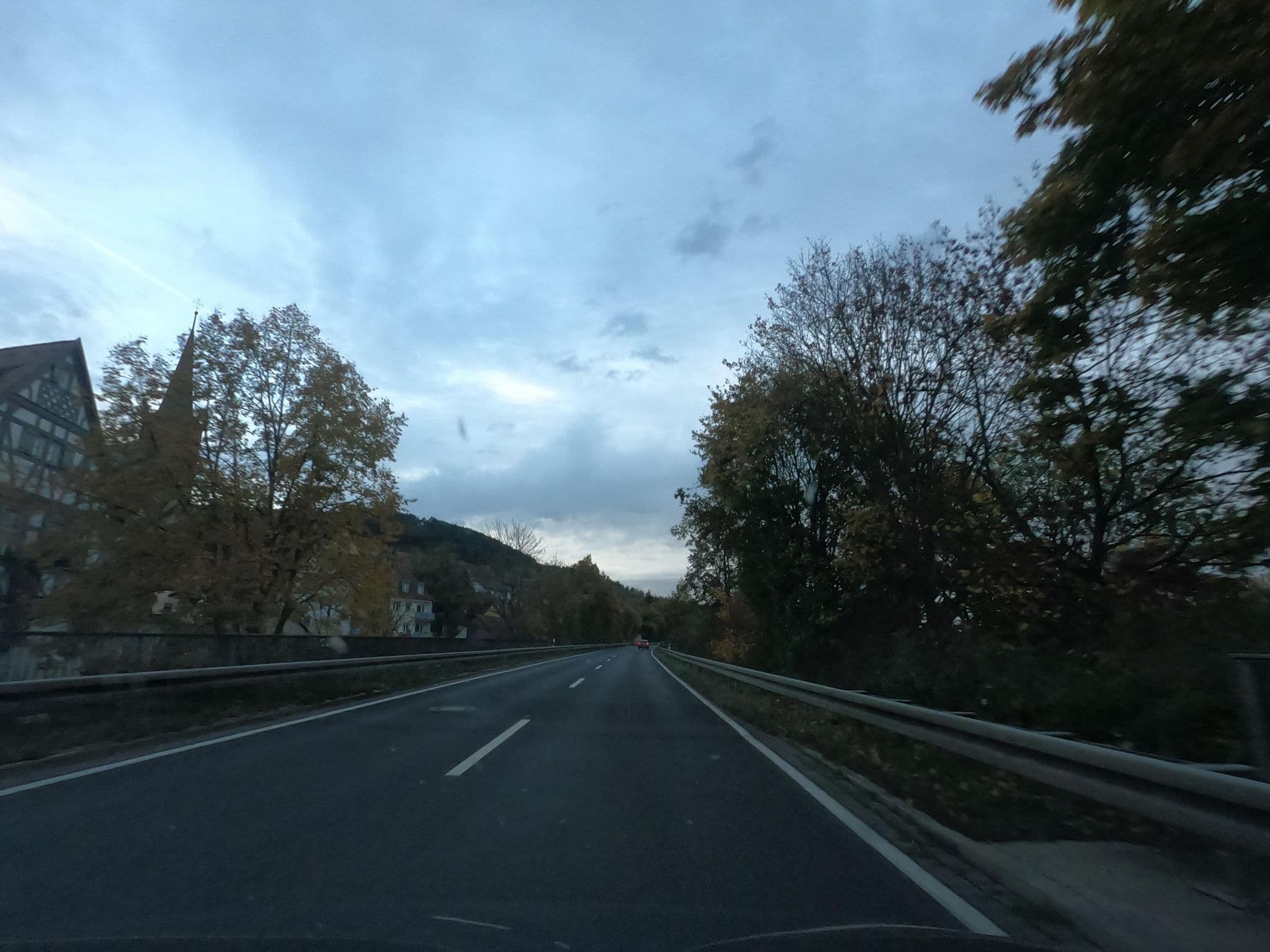 Street view near Meisnerhof - MainMeise GmbH, Erlabrunn — © frhh211 (CC BY-SA · Mapillary)