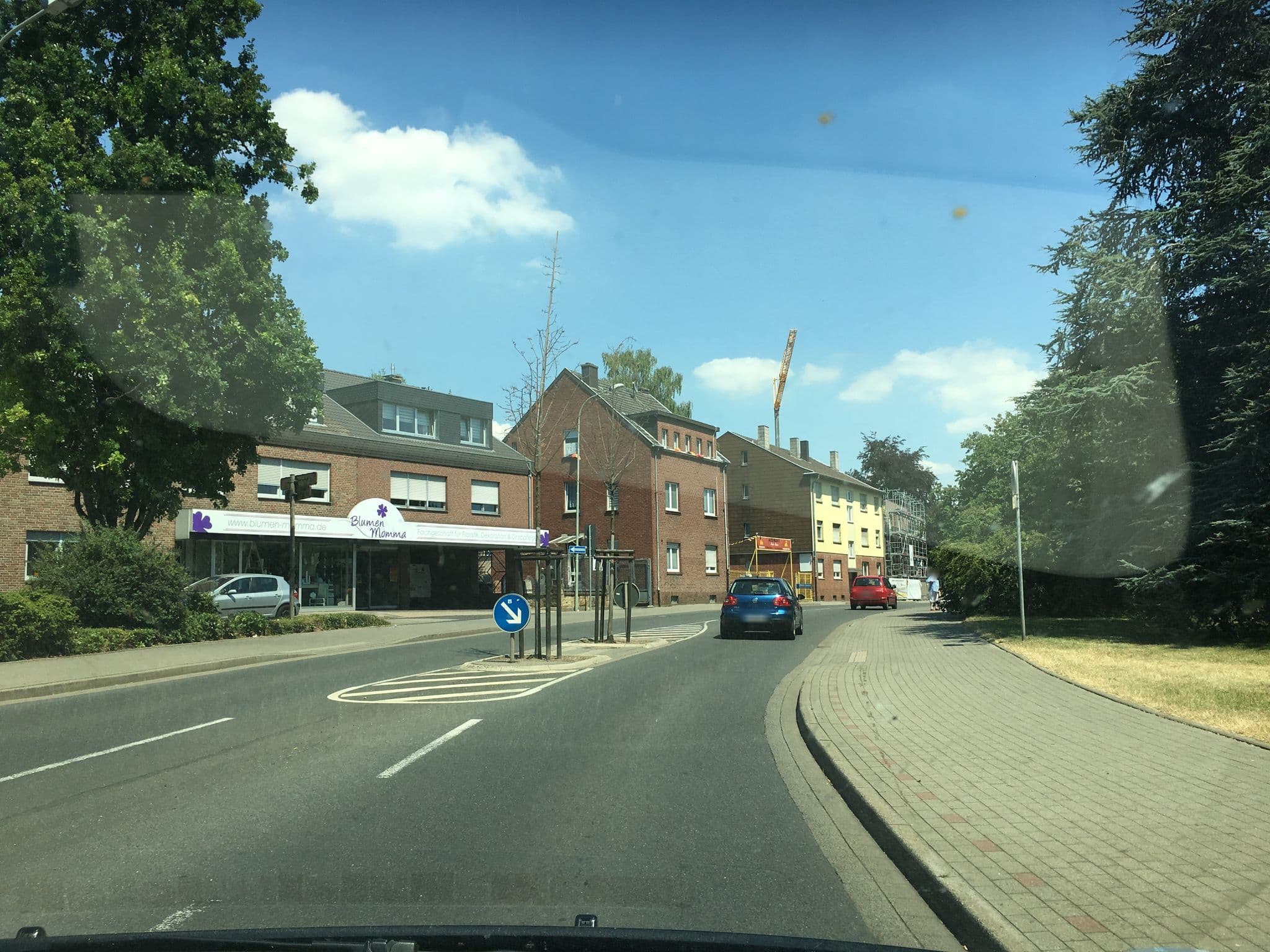 Street view near City Hotel Eschweiler, Eschweiler — © noel (CC BY-SA · Mapillary)