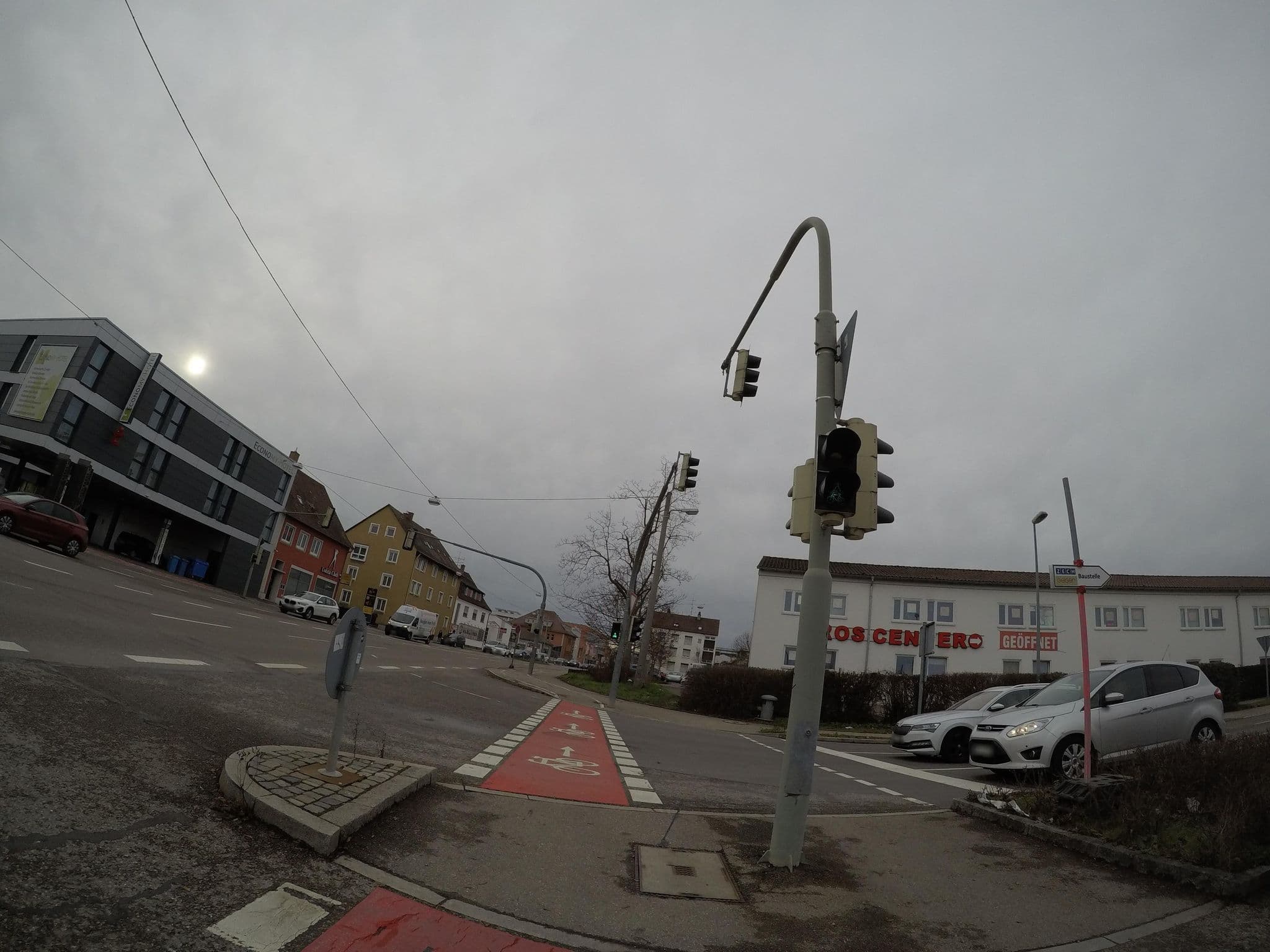 Street view near Economy Hotel Ulm, Eselsberg — © ray66 (CC BY-SA · Mapillary)
