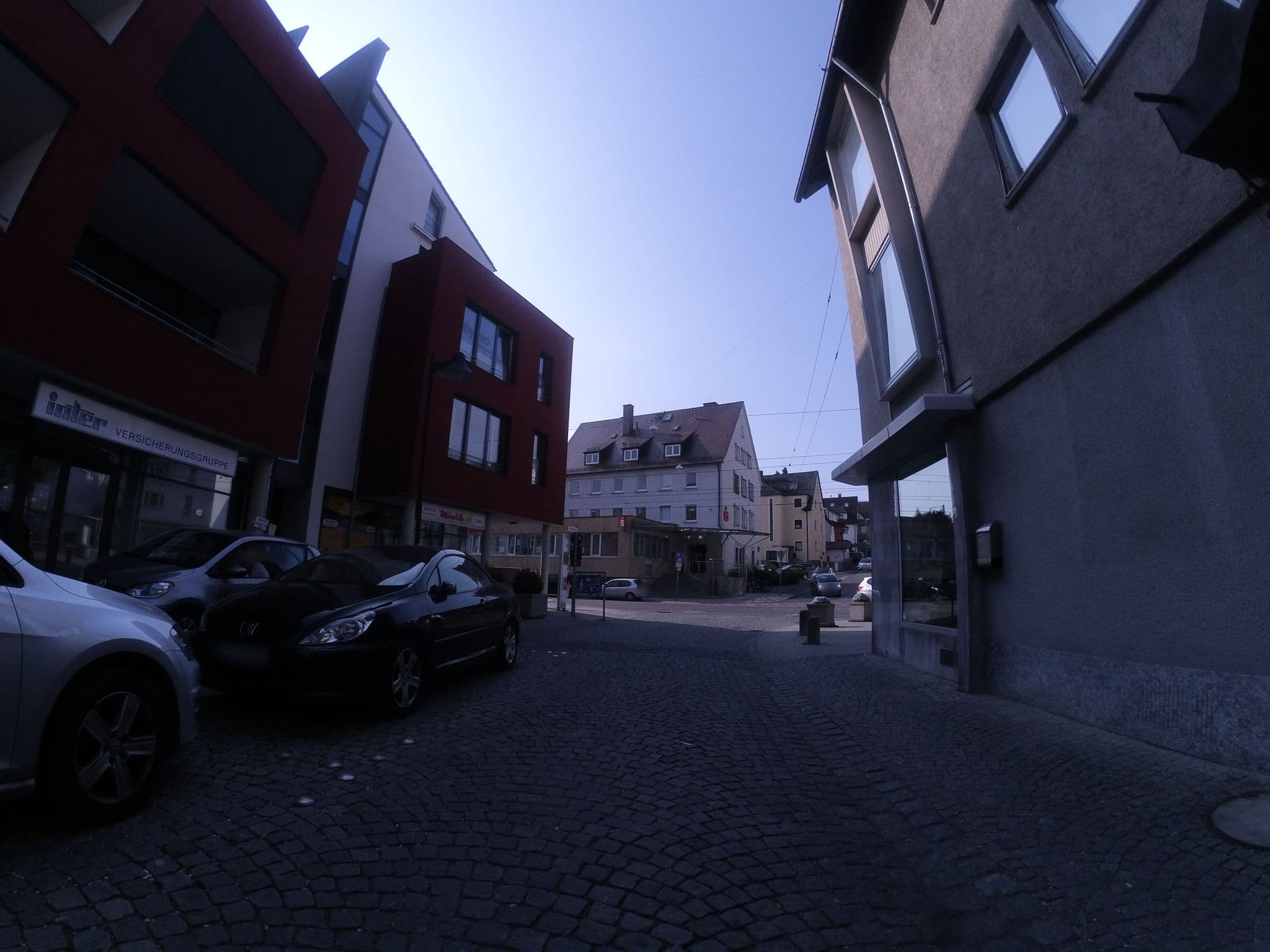 Street view near Hotel Sternberg - günstig Übernachten in Ulm, Eselsberg — © ray66 (CC BY-SA · Mapillary)