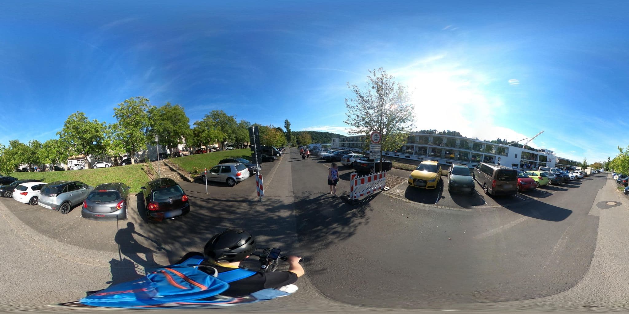 Street view near Bella Riva Hotel, Marktheidenfeld — © Planungsgesellschaft_RV-K (CC BY-SA · Mapillary)