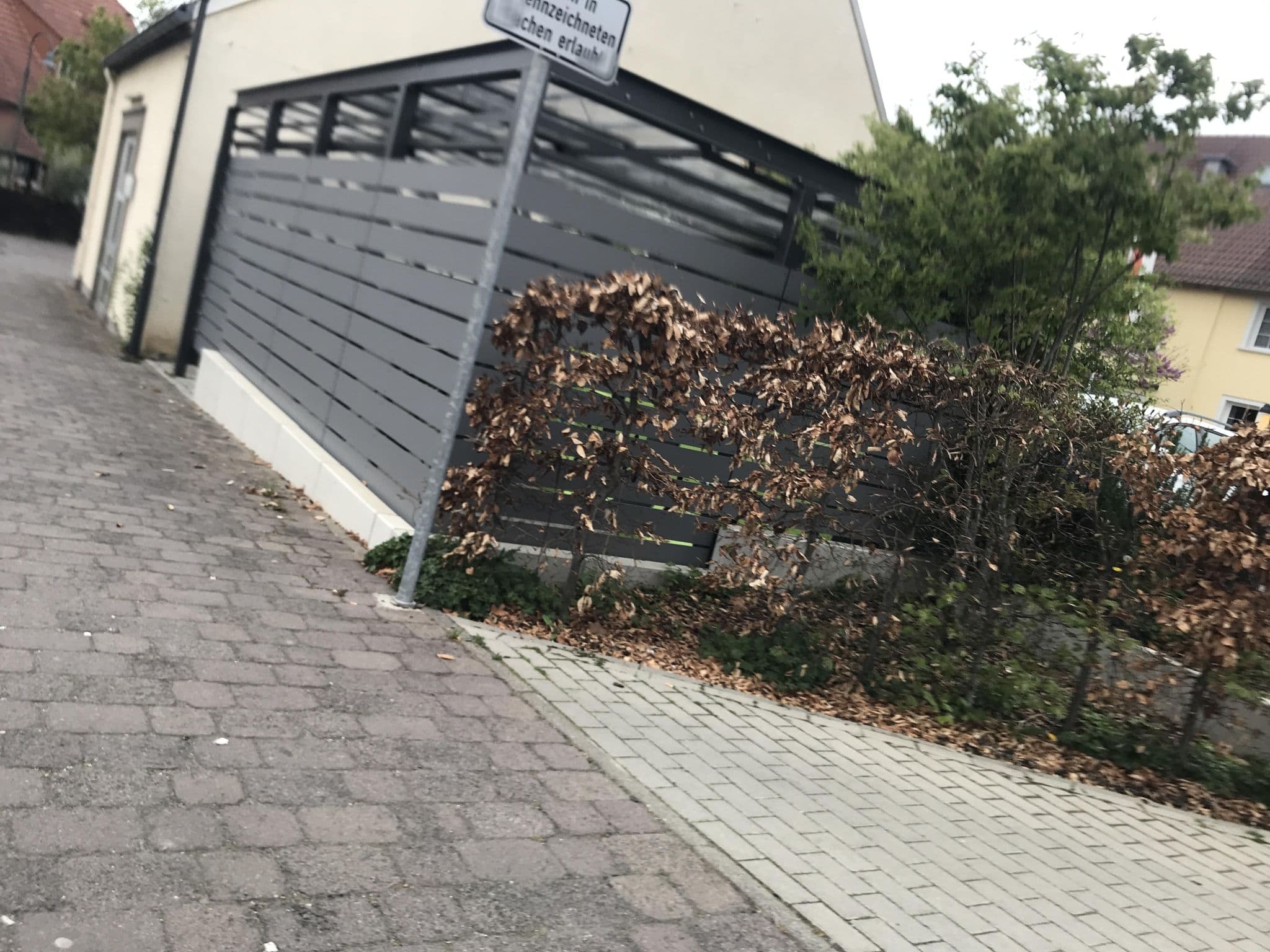 Street view near Das Crass - Crass GmbH & Co KG, Nieder-Olm — © miguel_andrade (CC BY-SA · Mapillary)