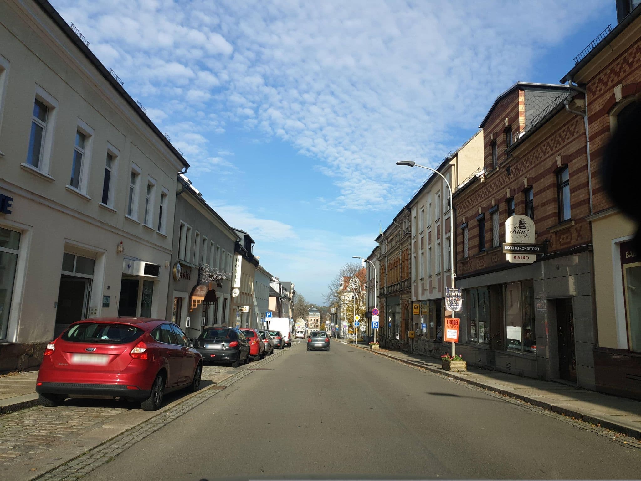 Street view near Hotel Ratskeller, Falkenstein — © canislupus (CC BY-SA · Mapillary)