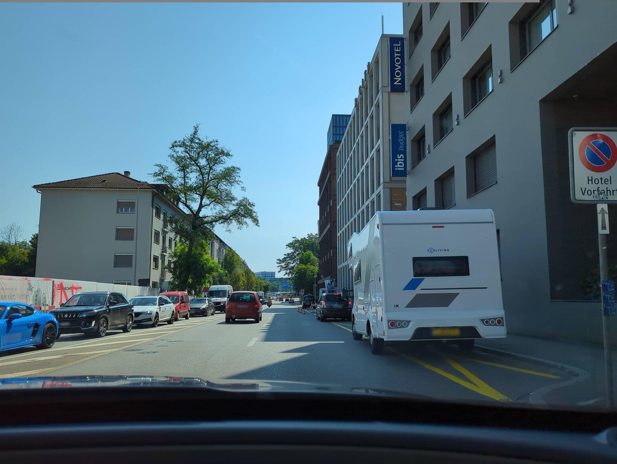 Street view near Novotel / ibis Budget Basel City, Birsfelden — © fcignat (CC BY-SA · Mapillary)