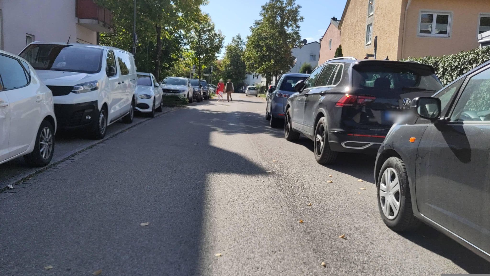 Street view near Rater Park Hotel, Kirchheim bei München — © thmunichways (CC BY-SA · Mapillary)