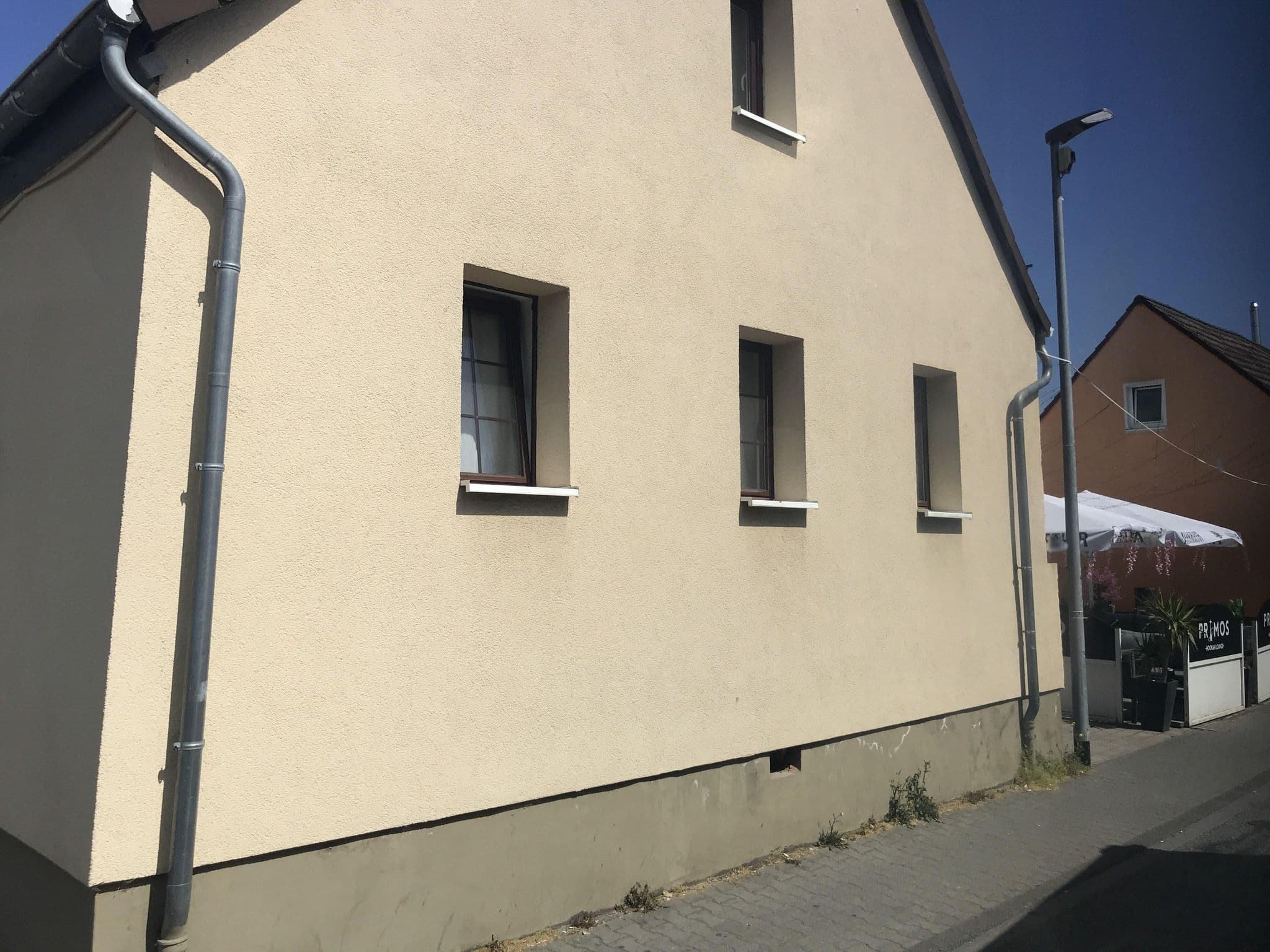 Street view near Pension-Raunheim, Raunheim — © miguel_andrade (CC BY-SA · Mapillary)