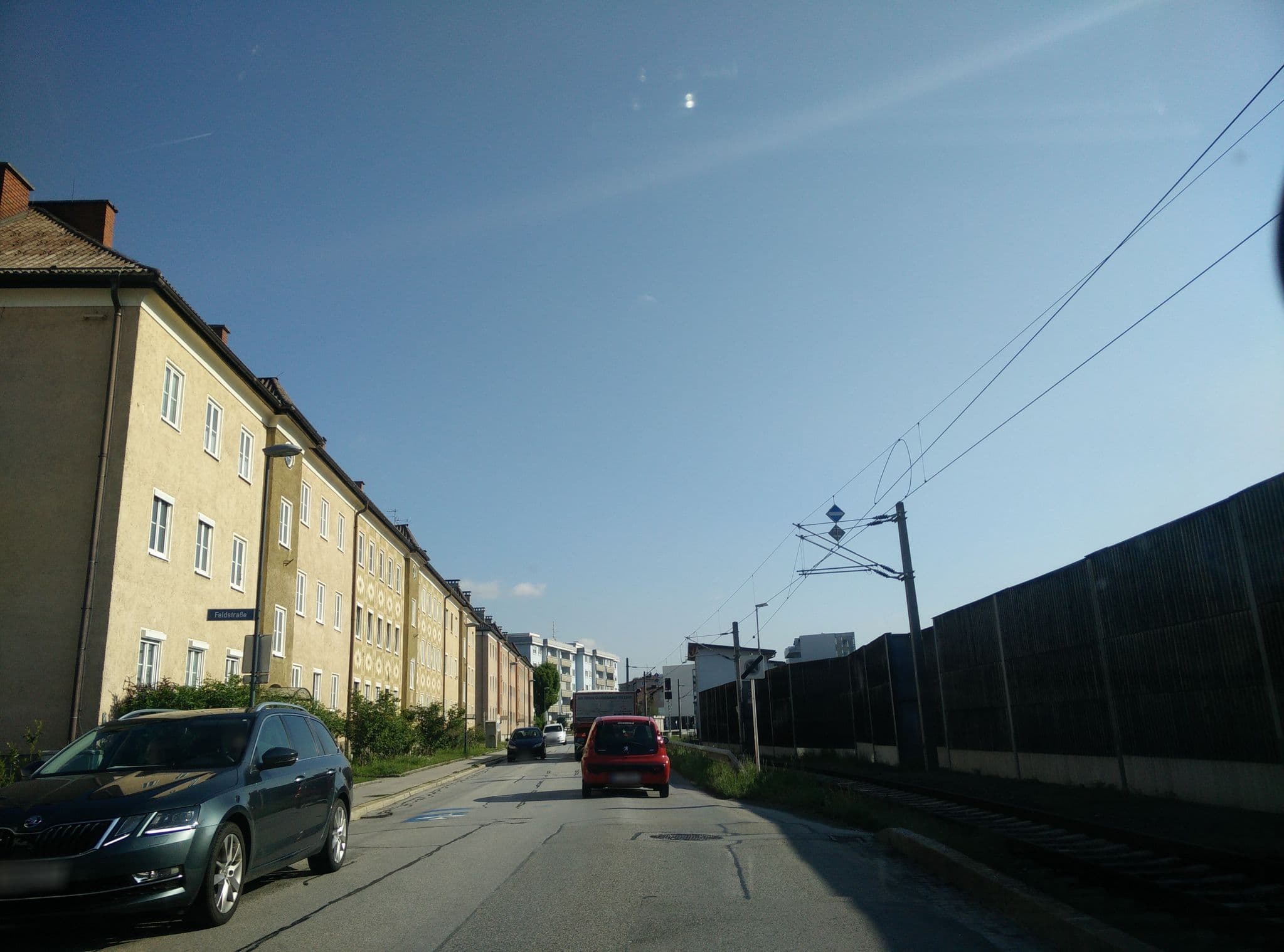 Street view near Hotel Restaurant Auerhahn, Freilassing — © knjegi (CC BY-SA · Mapillary)
