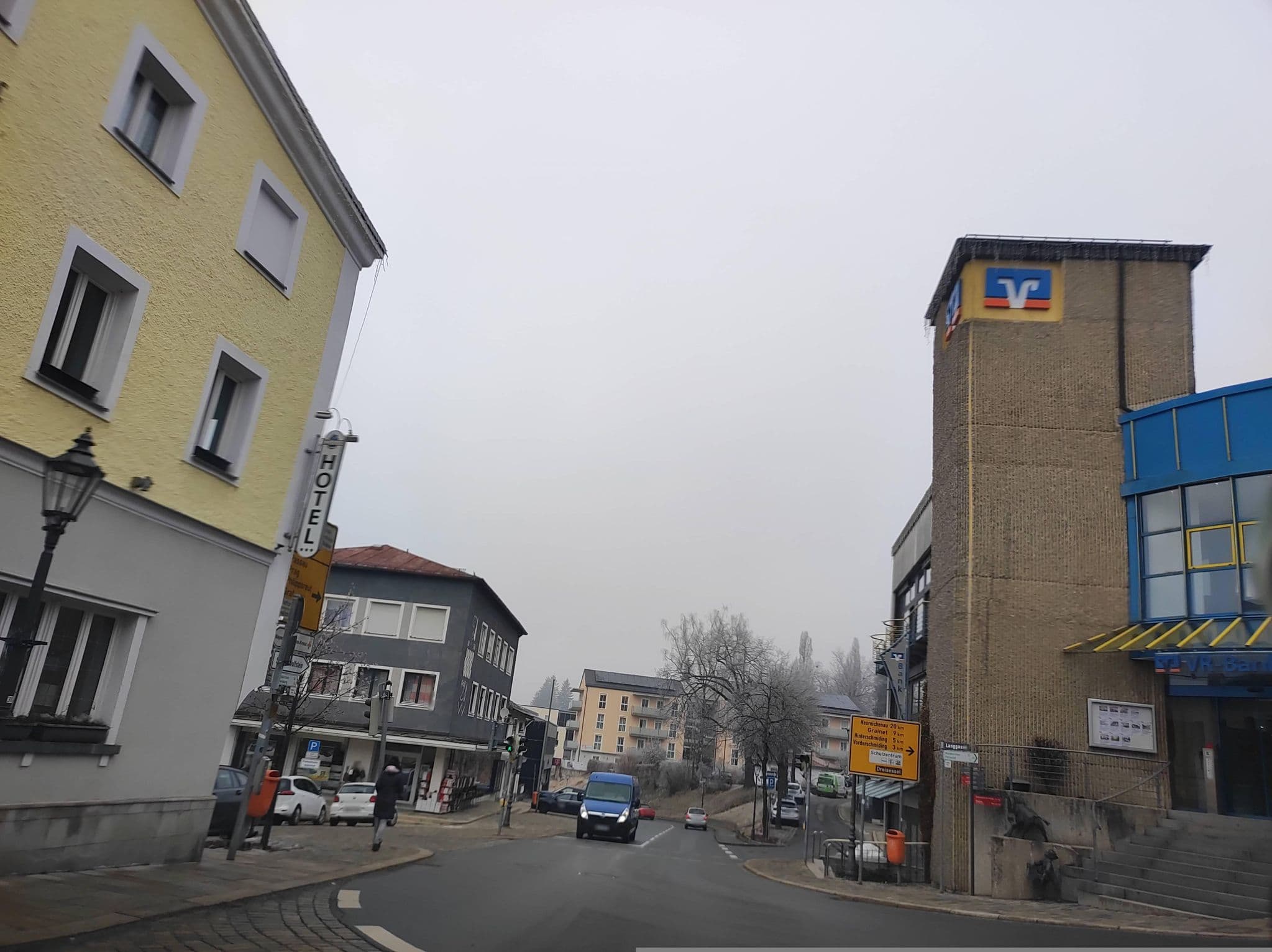 Street view near Hotel " Zur Post " Gasthof, Freyung — © msdess (CC BY-SA · Mapillary)