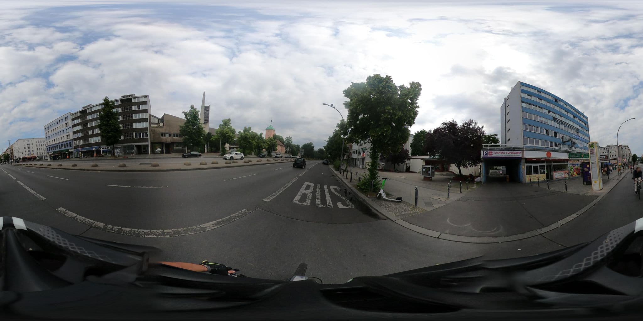 Street view near City Inn, Schöneberg — © stefanhrt (CC BY-SA · Mapillary)