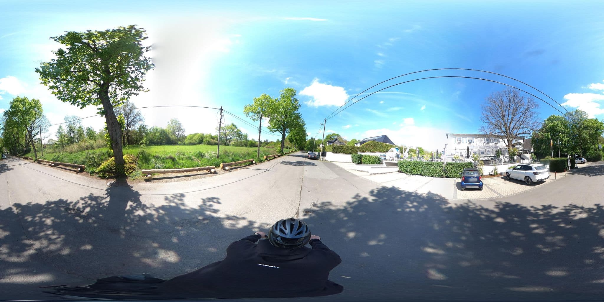 Street view near Hotel-Restaurant-Cafe Molitor, Friedrichsdorf — © Planungsgesellschaft_RV-K (CC BY-SA · Mapillary)