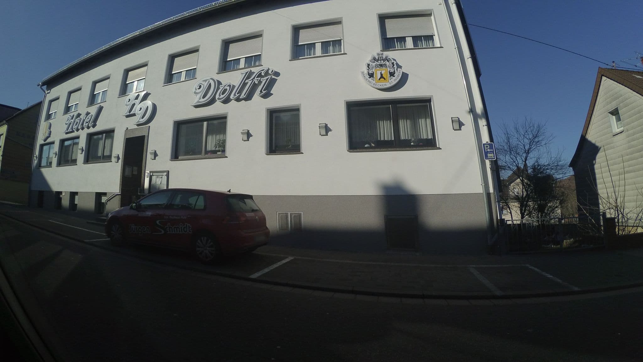 Street view near Dolfi Hotel Restaurant GmbH, Quierschied — © teddy73 (CC BY-SA · Mapillary)