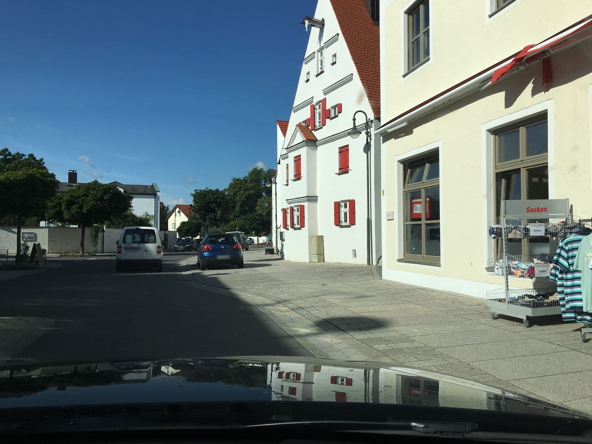 Street view near Boardinghouse Gaimersheim, Gaimersheim — © kgvx (CC BY-SA · Mapillary)