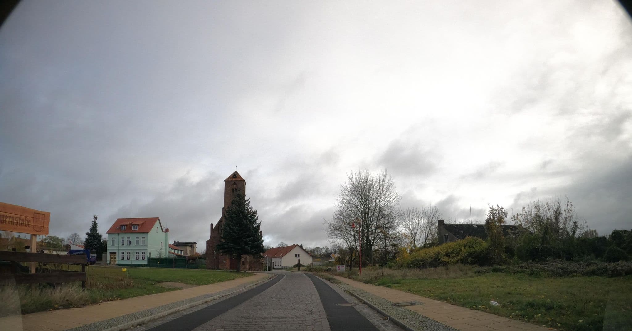 Street view near Pommernstube, Gartz — © masterofnoroad (CC BY-SA · Mapillary)