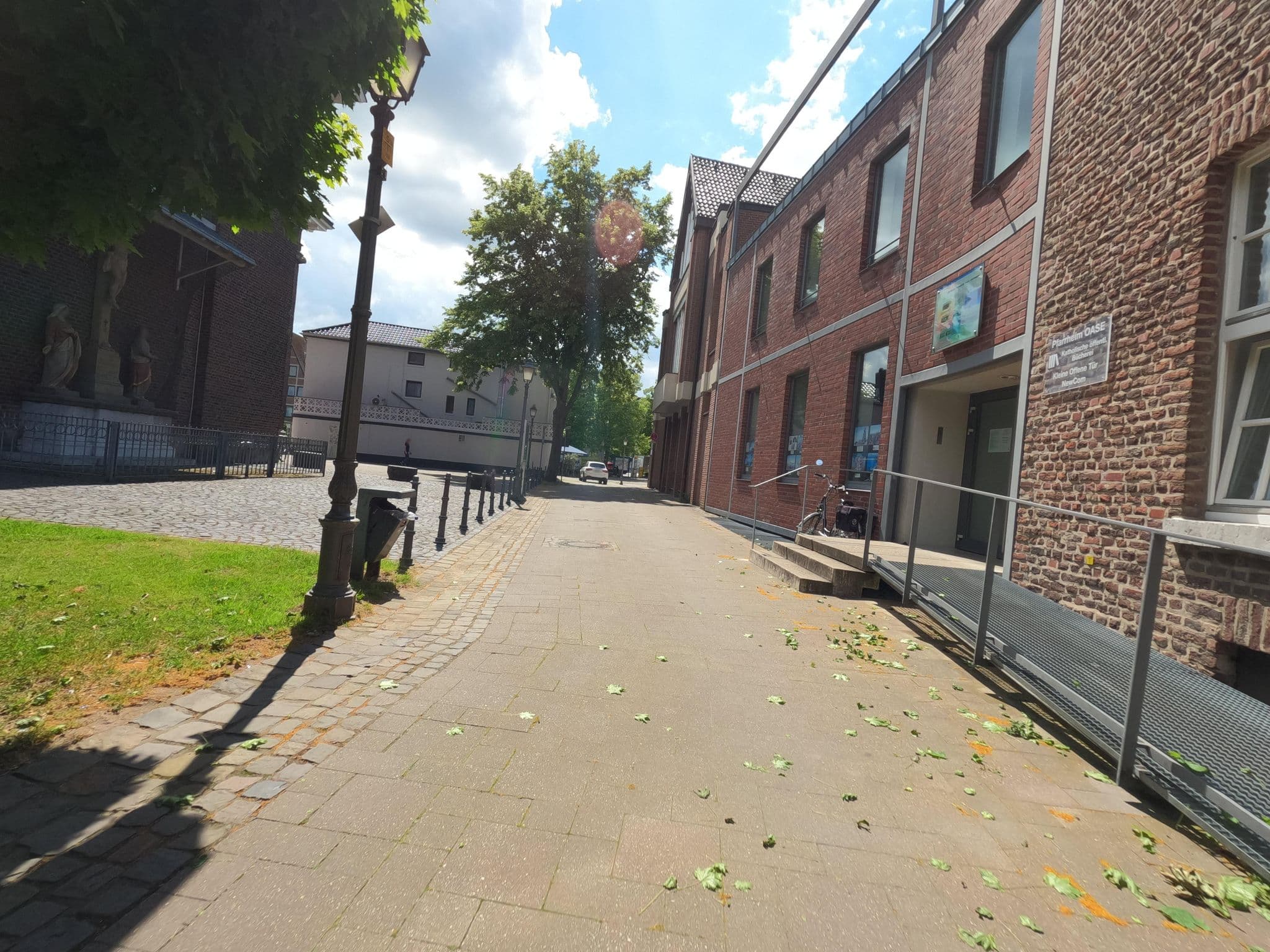 Street view near Hotel am Markt Geilenkirchen, Geilenkirchen — © hektor1989 (CC BY-SA · Mapillary)