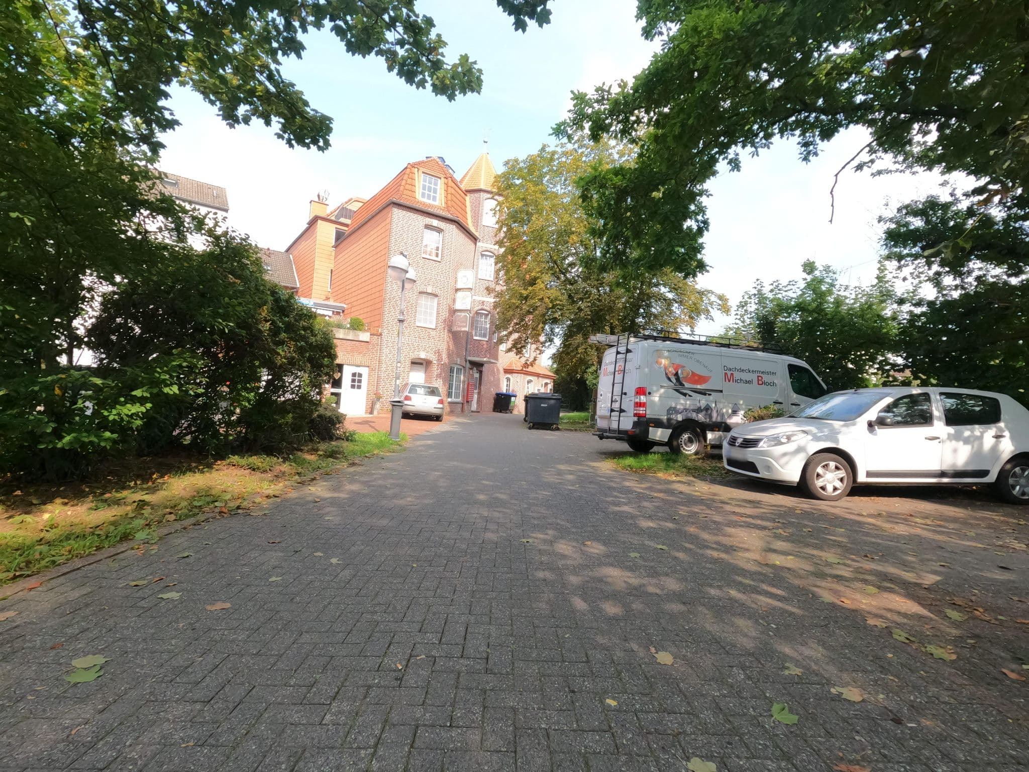 Street view near Hotel zum Stern, Geilenkirchen — © hektor1989 (CC BY-SA · Mapillary)