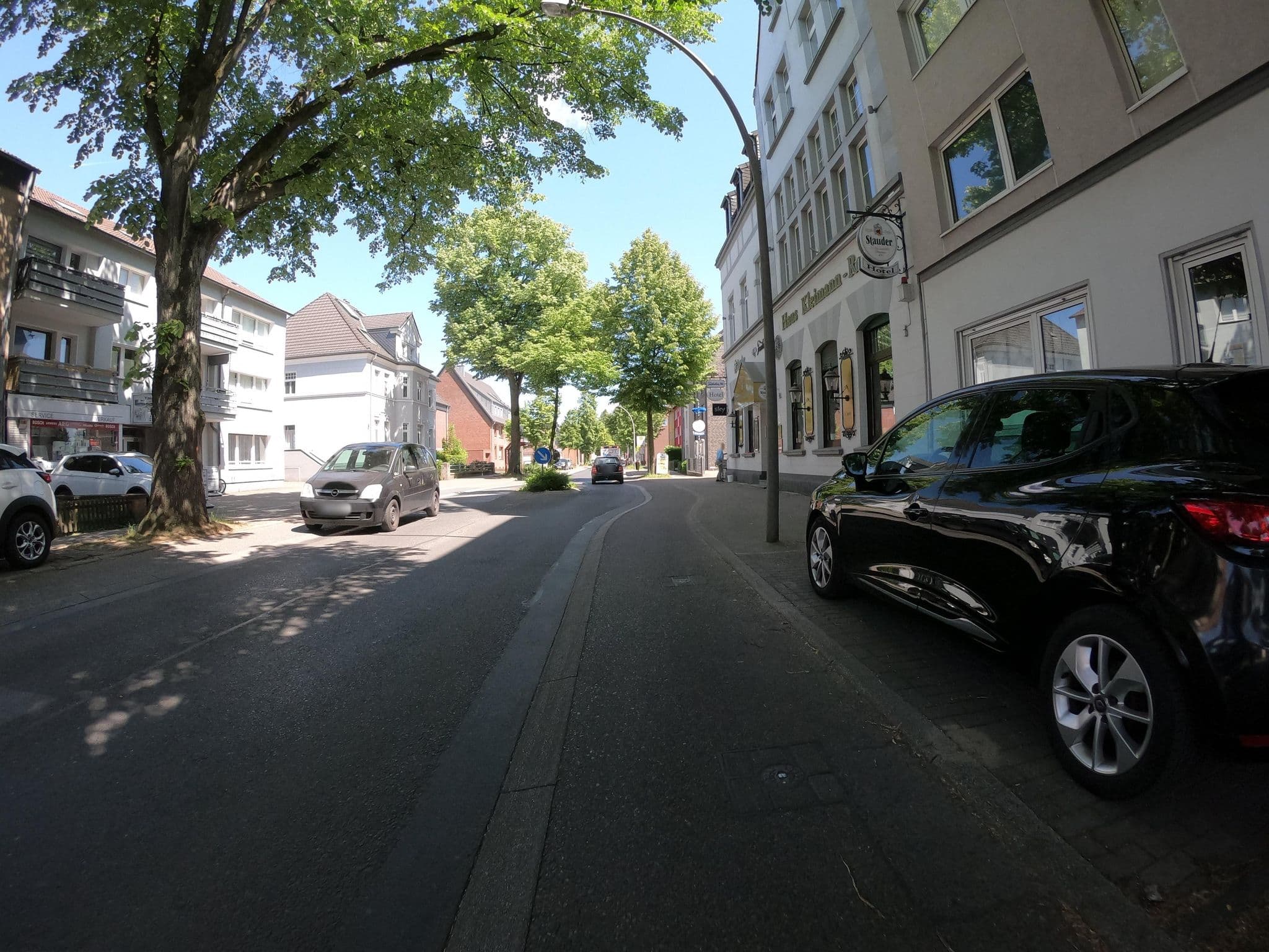 Street view near Hotel und Gaststätte Haus Kleimann-Reuer Gladbeck, Gladbeck — © geogladbecker (CC BY-SA · Mapillary)