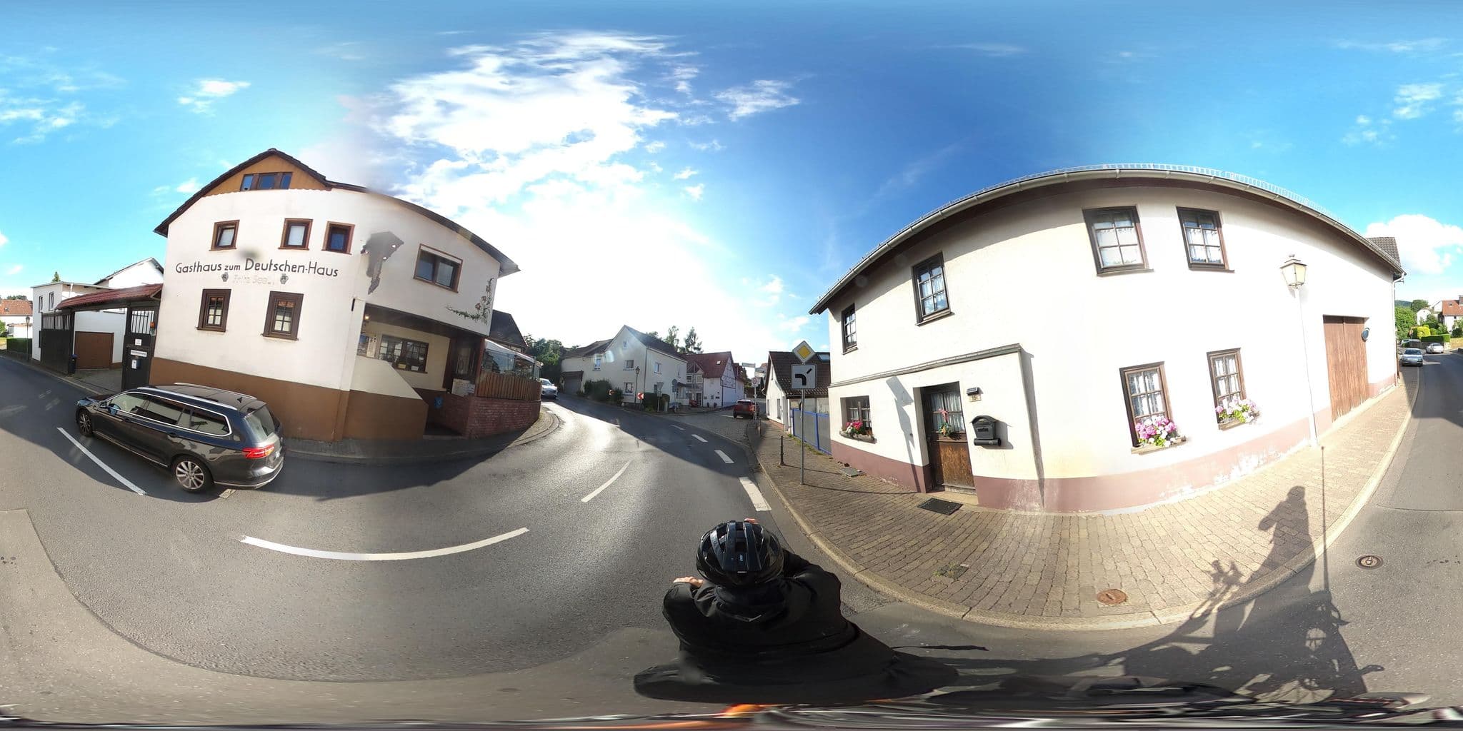 Street view near Zum Deutschen Haus, Glashütten — © Planungsgesellschaft_RV-K (CC BY-SA · Mapillary)