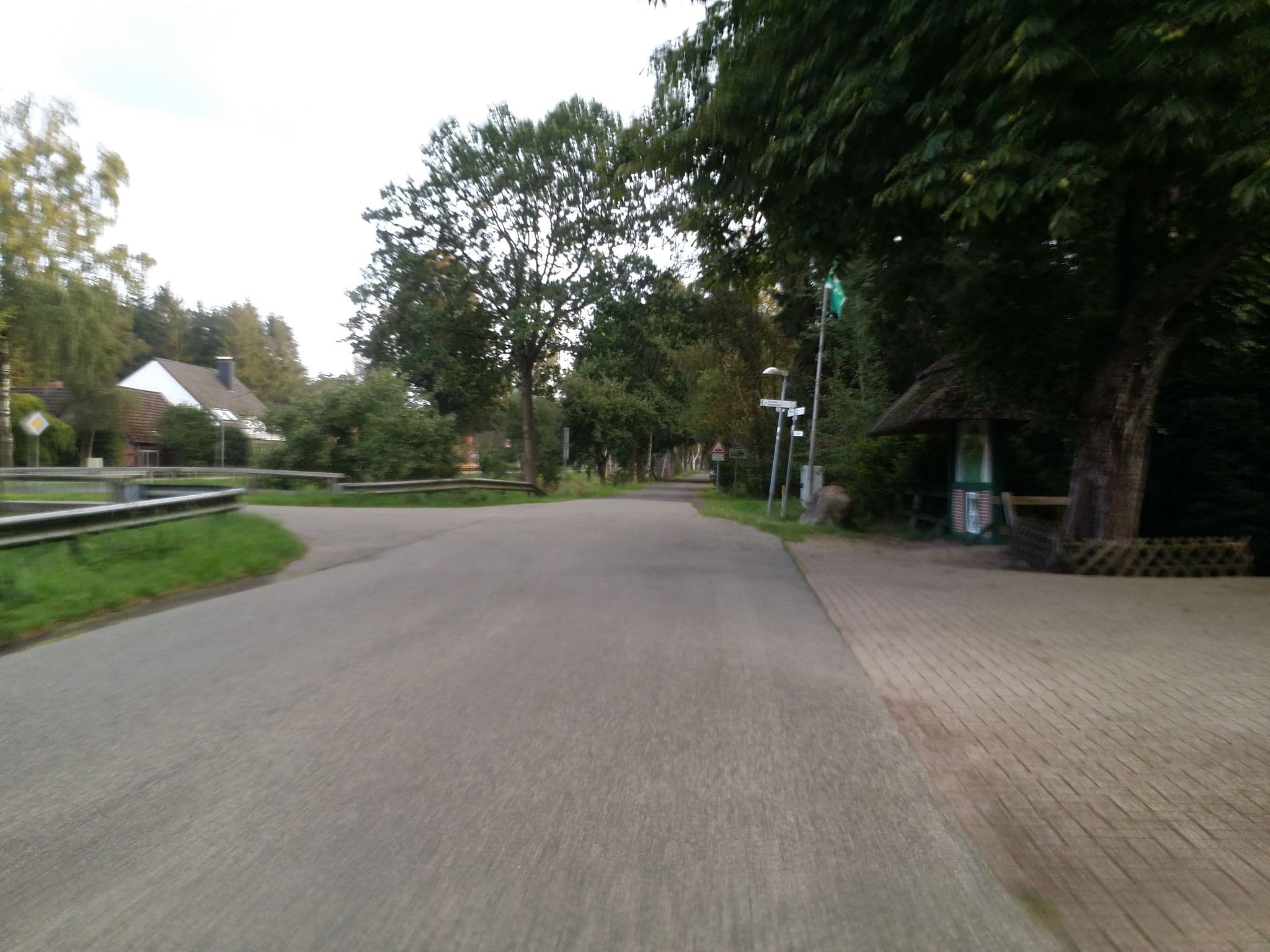 Street view near Brümmers Landhaus, Gnarrenburg — © abmap (CC BY-SA · Mapillary)
