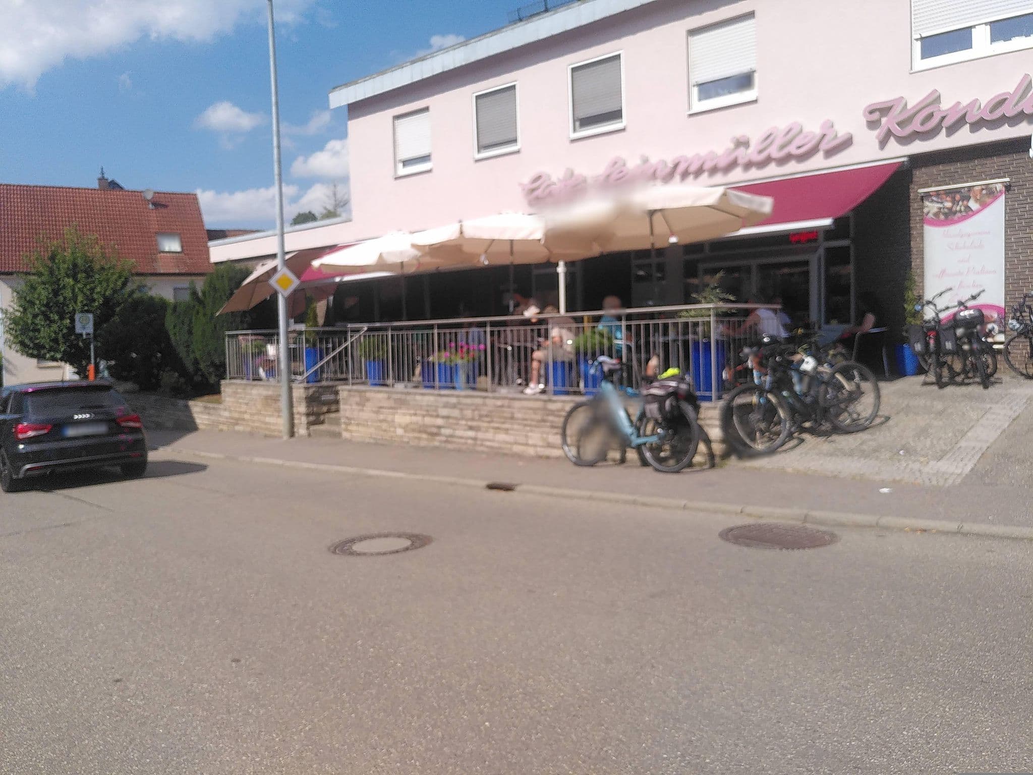 Street view near Sunshine Reisebüro Inh. Anita Speth, Leinzell — © MartinRust (CC BY-SA · Mapillary)