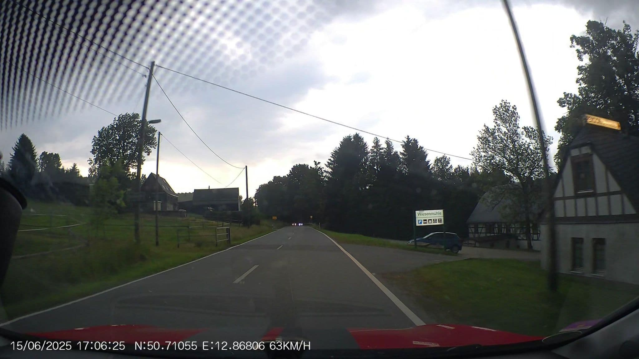 Street view near Pension Wiesenmühle - Thomas Martin, Gornsdorf — © AR88 (CC BY-SA · Mapillary)