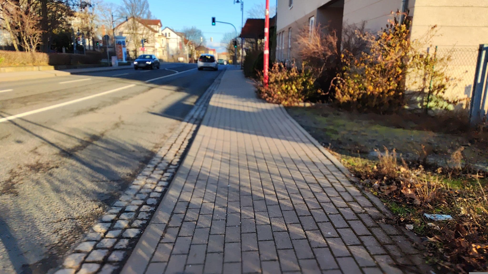 Street view near B&B HOTEL Gotha-Hbf, Gotha — © completegth (CC BY-SA · Mapillary)