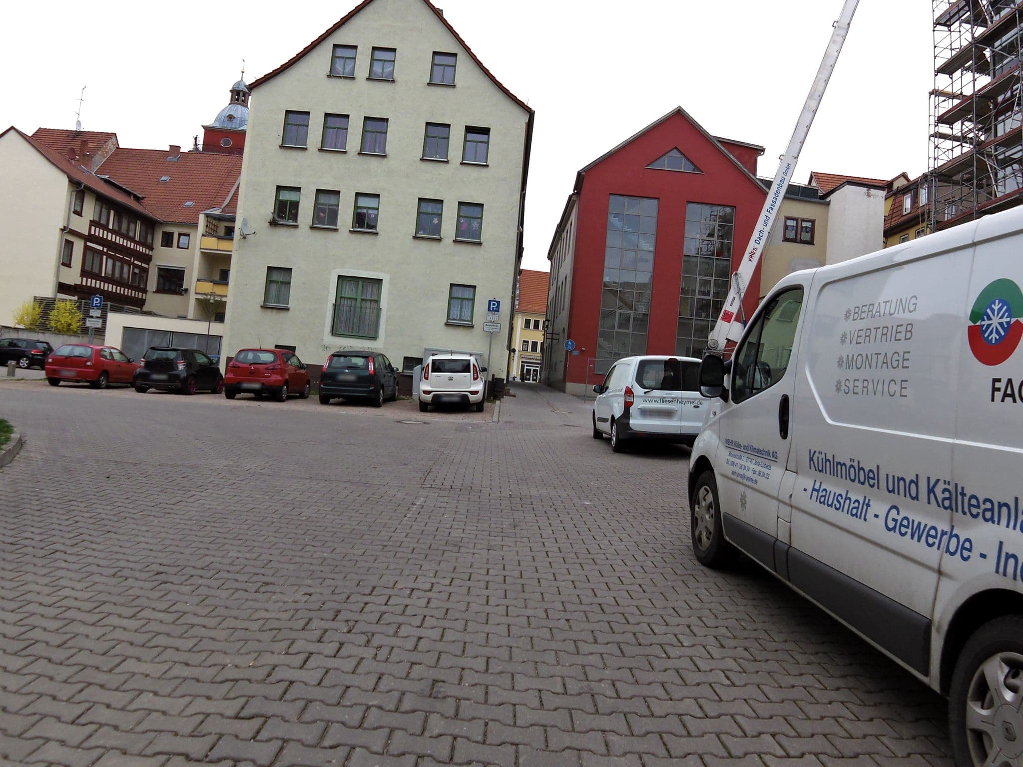 Street view near Augustinerkloster Büro Herberge, Gotha — © zoegglmeyr (CC BY-SA · Mapillary)