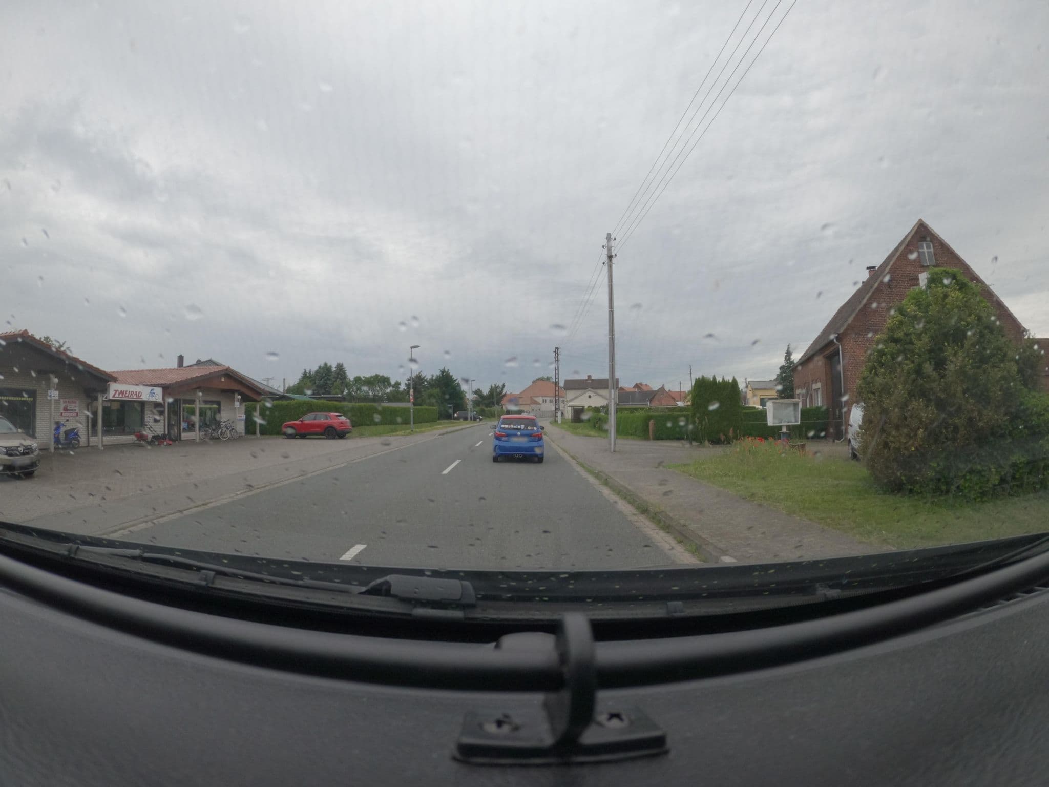 Street view near Am Findling, Radis — © atze02 (CC BY-SA · Mapillary)