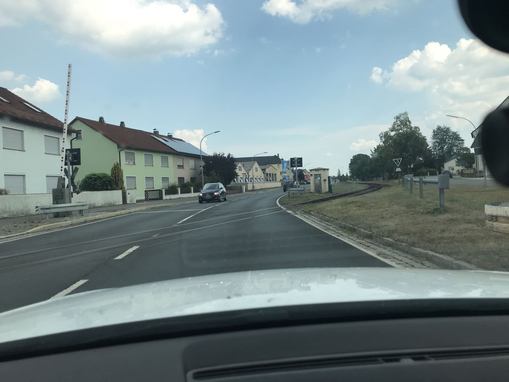 Street view near The Homestead Hotel - Grafenwoehr, Germany, Grafenwöhr — © chhe (CC BY-SA · Mapillary)