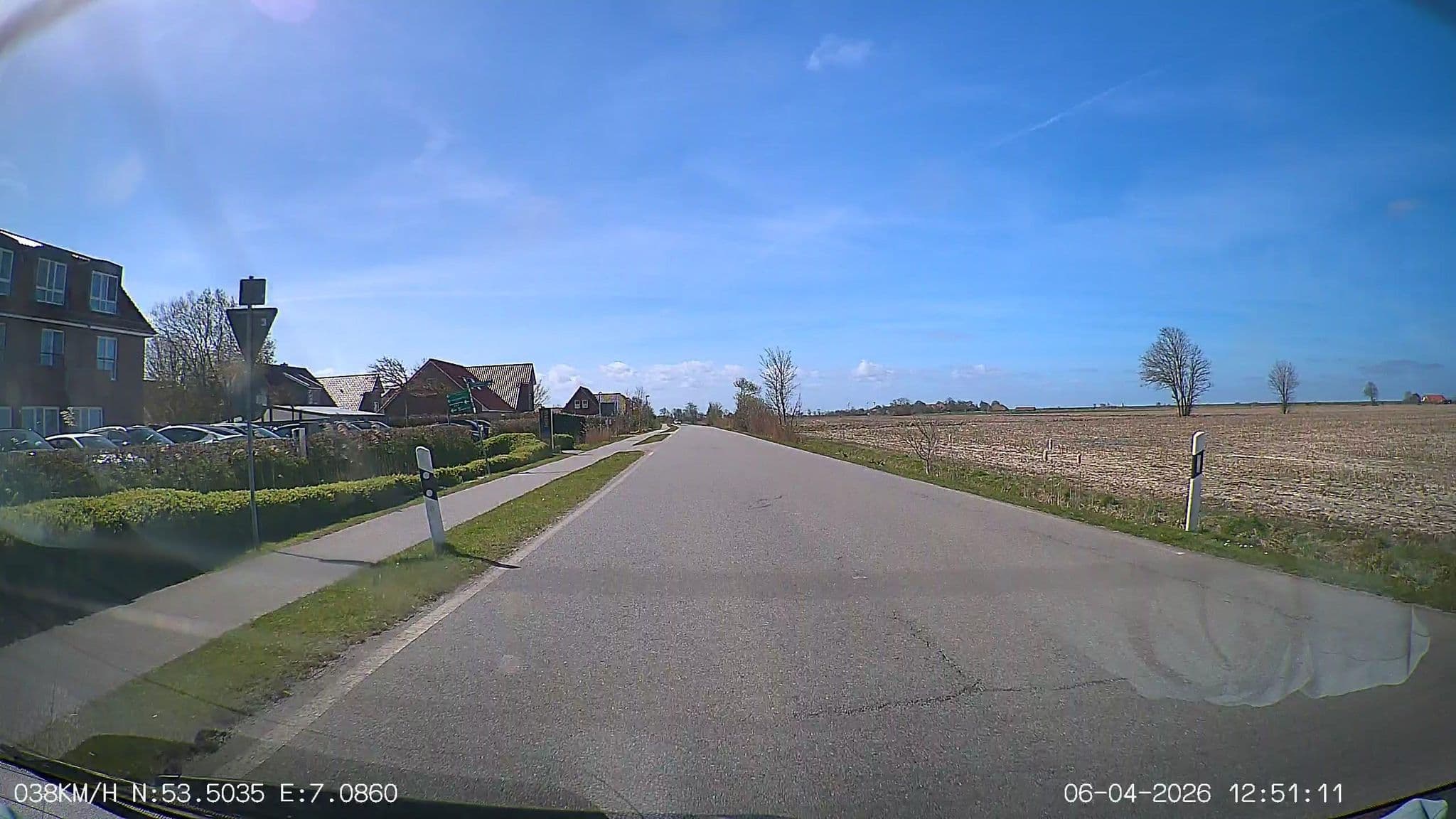 Street view near Enjoyhotel Greetsiel, Greetsiel — © heetENkoel (CC BY-SA · Mapillary)