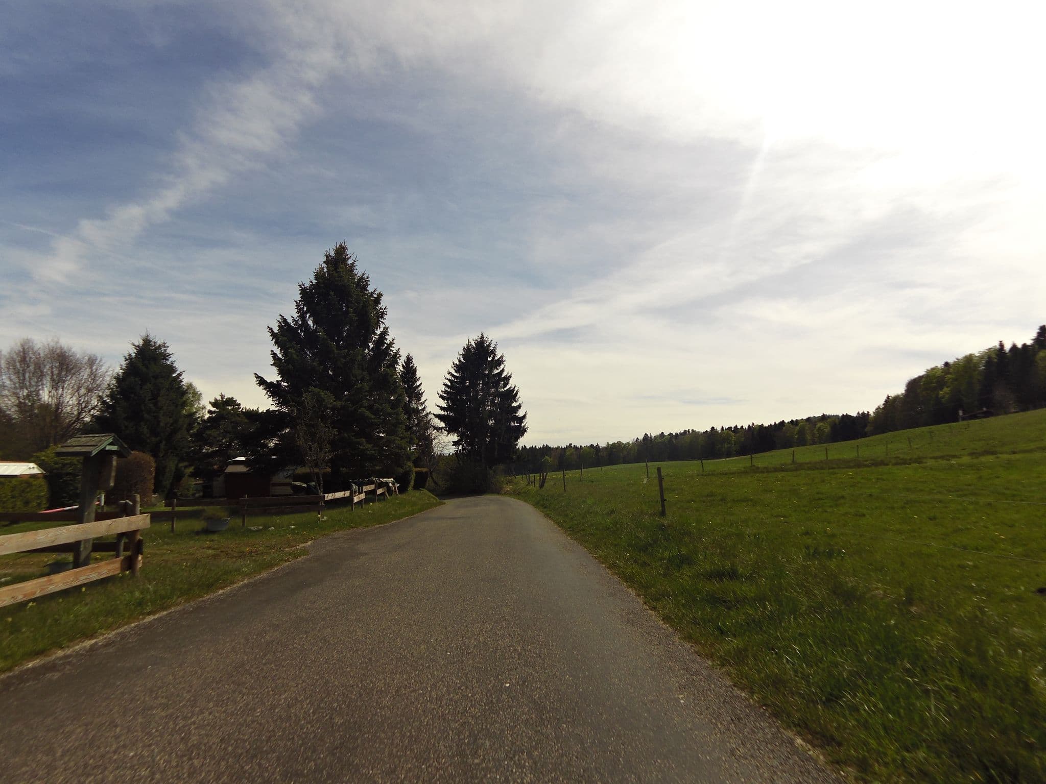Street view near Camping du Jubillet, Le Vaud — © likesopenstreetmap (CC BY-SA · Mapillary)