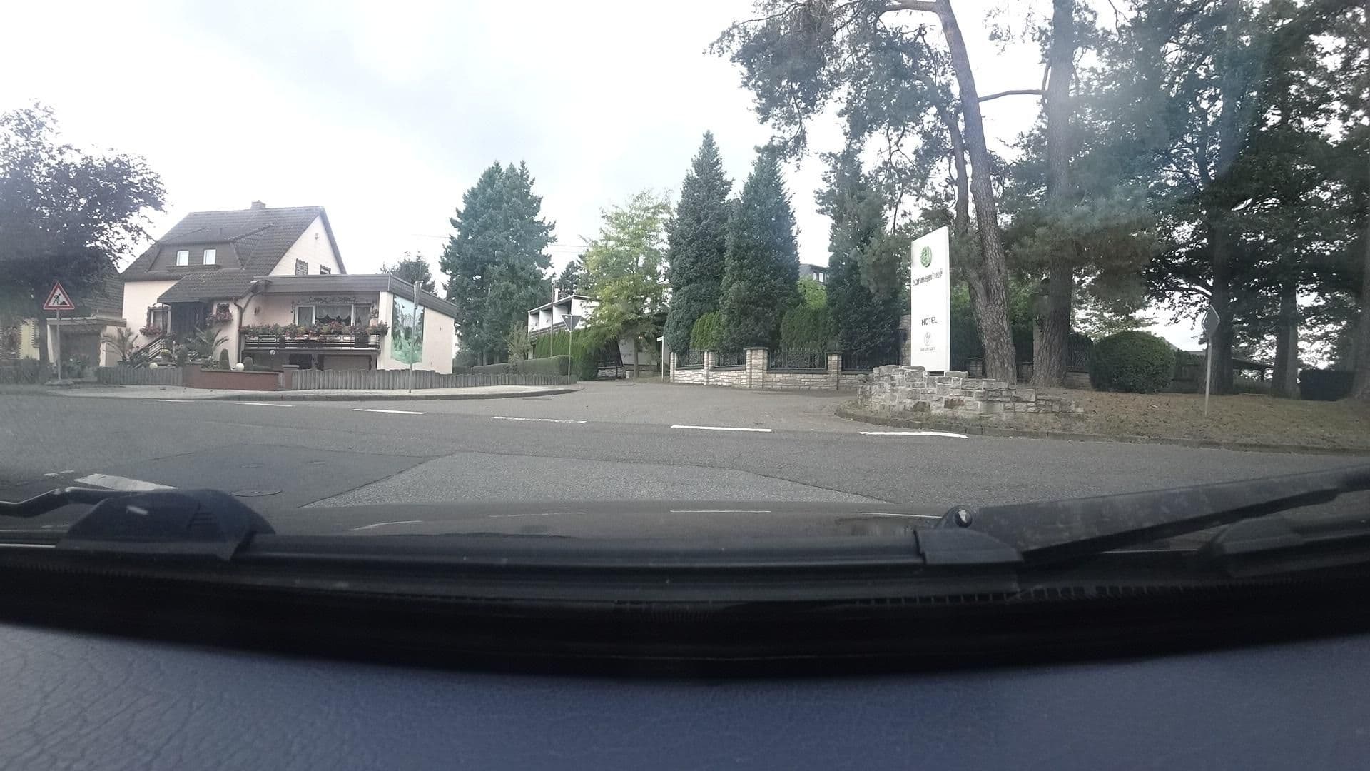Street view near Naturresort Tannenhof & Restaurant "DAS LÖFFLERS", Großmaischeid — © michellefritz (CC BY-SA · Mapillary)