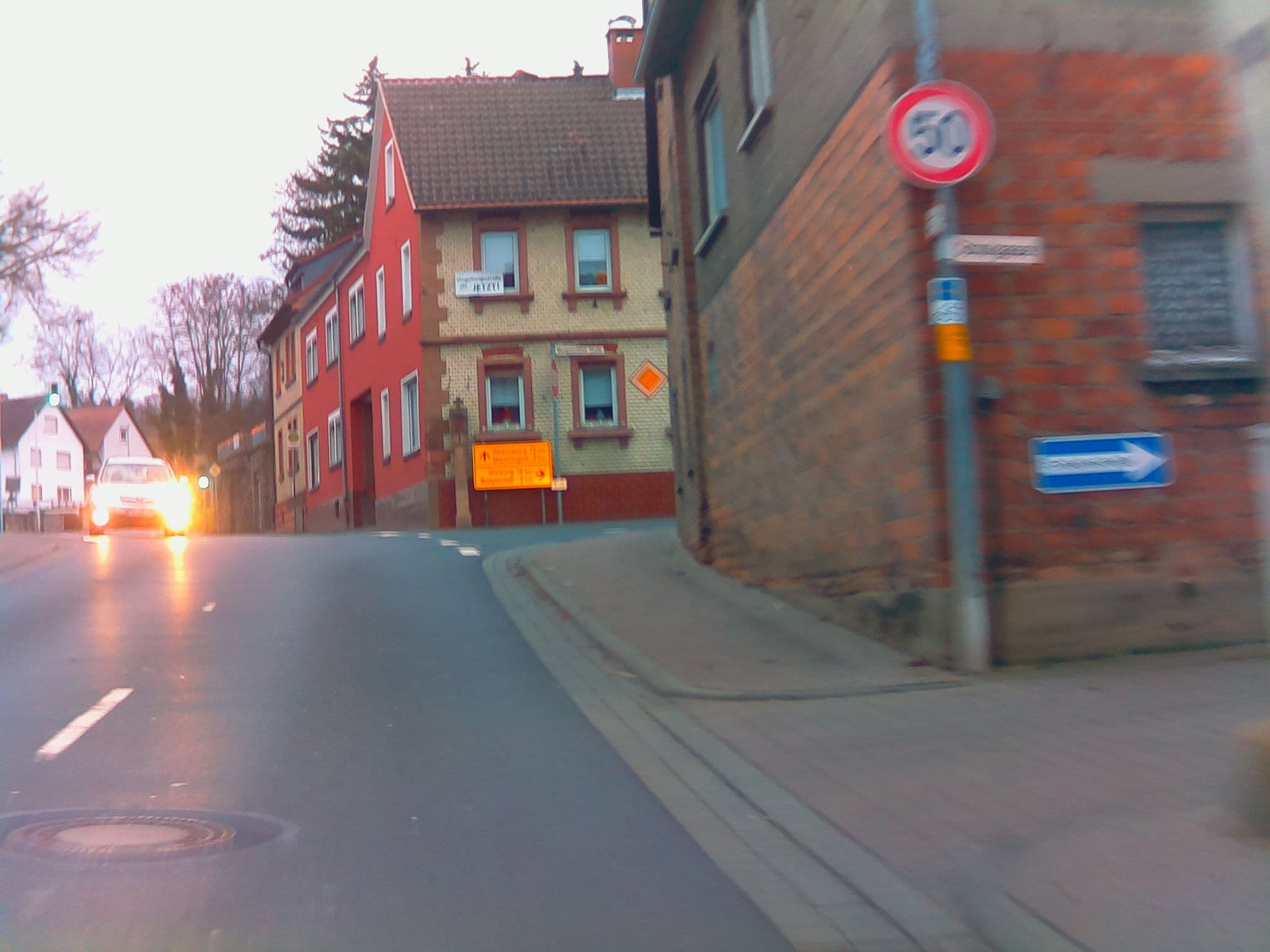 Street view near Landgasthof Hock Gästezimmer und Gaststätte/Hotel, Großostheim — © ramap (CC BY-SA · Mapillary)