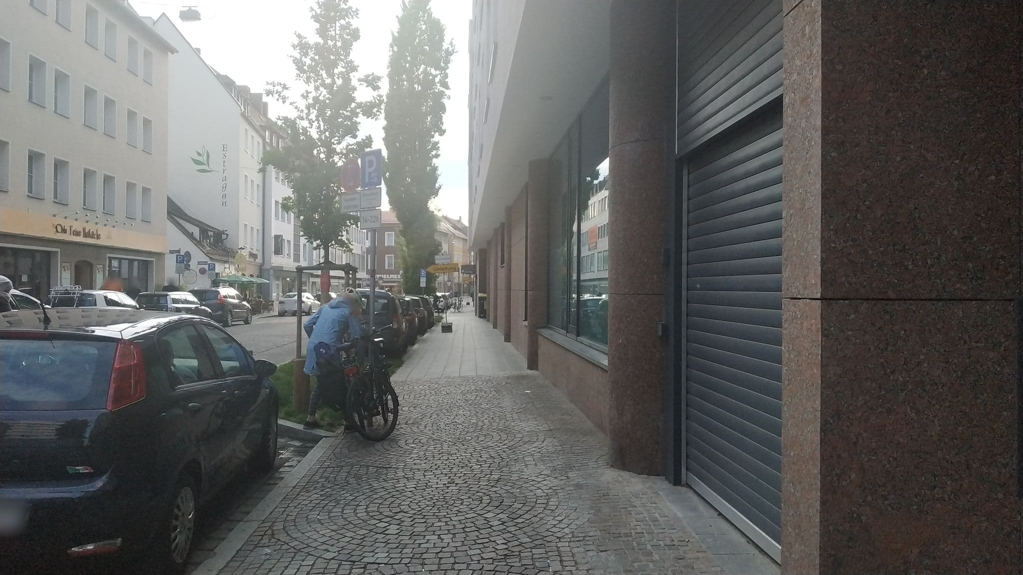 Street view near Adina Apartment Hotel Nürnberg, Nuremberg — © mrey (CC BY-SA · Mapillary)