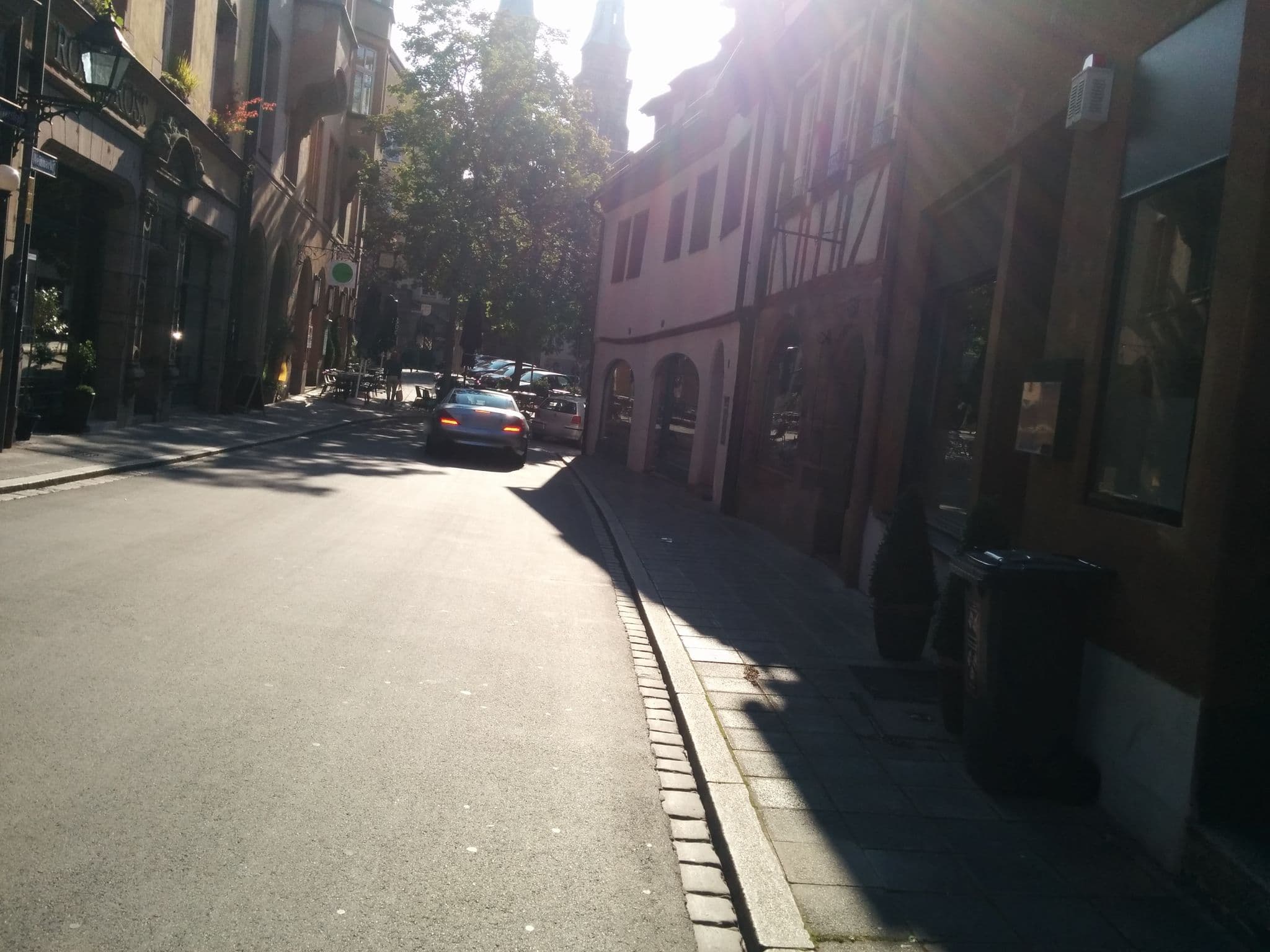 Street view near Burghotel Nürnberg, Nuremberg — © falk (CC BY-SA · Mapillary)