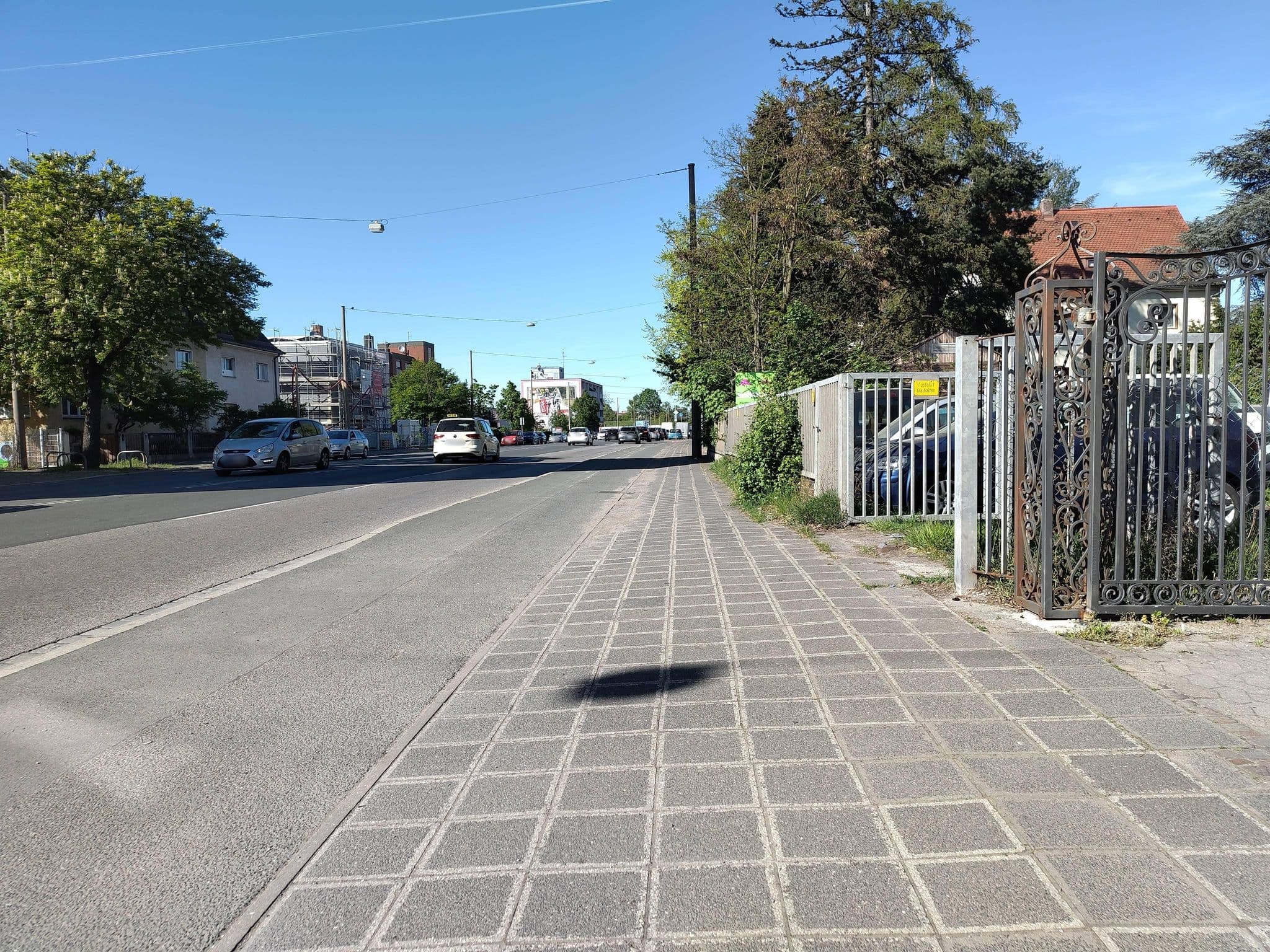 Street view near Pension Smart Living Suites, Großreuth bei Schweinau — © HaraldBk (CC BY-SA · Mapillary)
