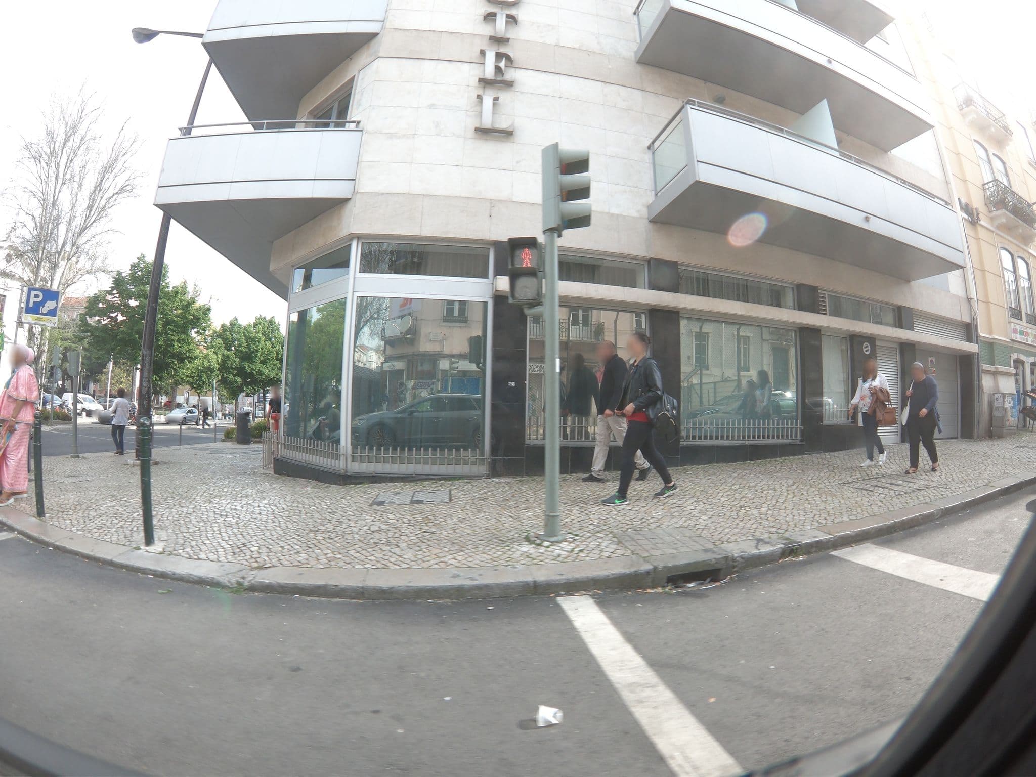 Street view near Lisbon City Hotel by City Hotels, Anjos — © davipt (CC BY-SA · Mapillary)