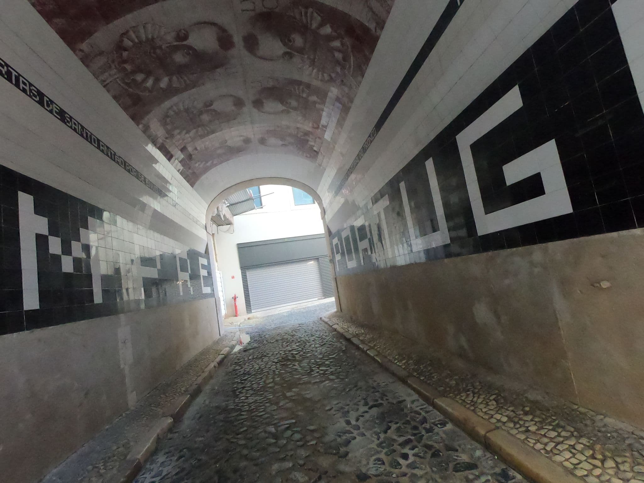 Street view near Hotel Portuense Lisboa, São Mamede — © filohipo (CC BY-SA · Mapillary)